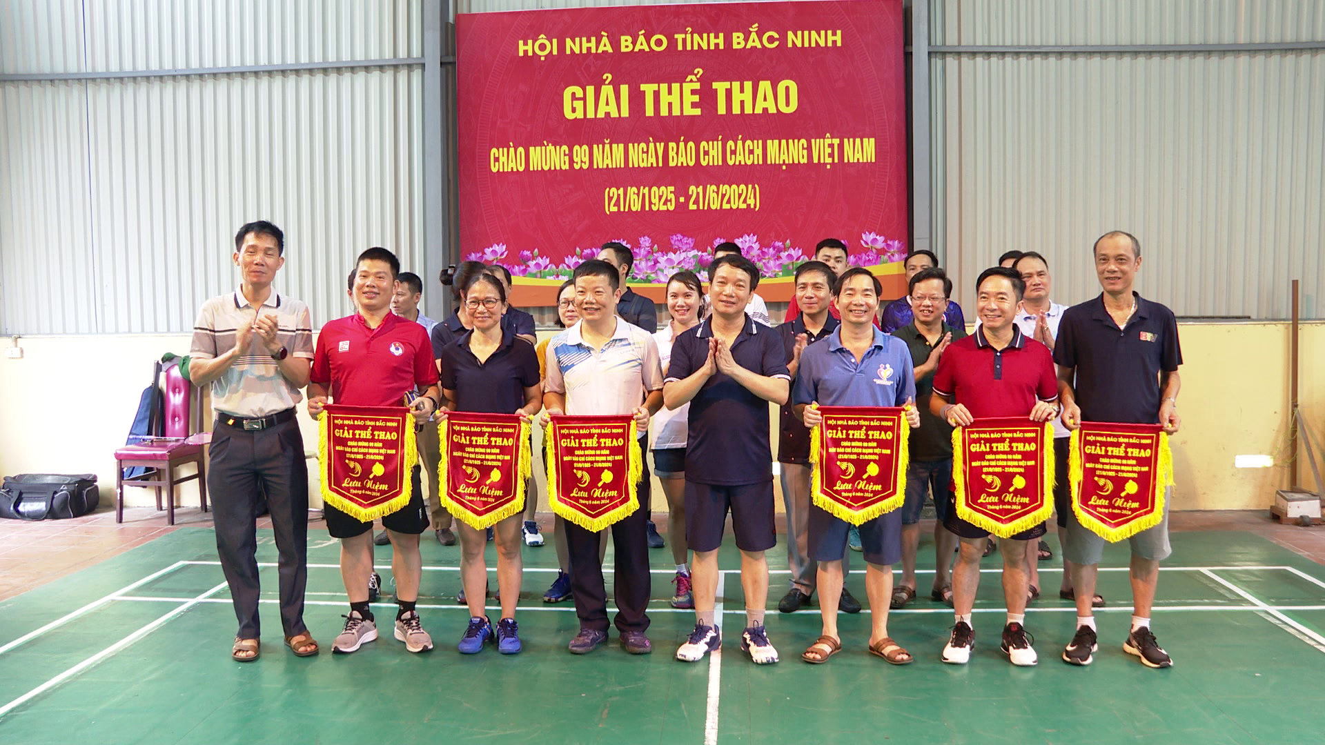 Hội nhà báo tỉnh tổ chức giải thể thao