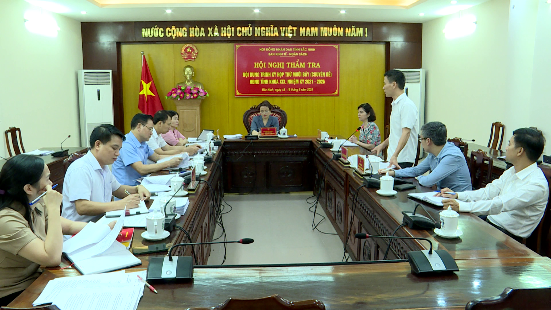 Ban Kinh tế - Ngân sách thẩm tra nội dung trình kỳ họp thứ 17