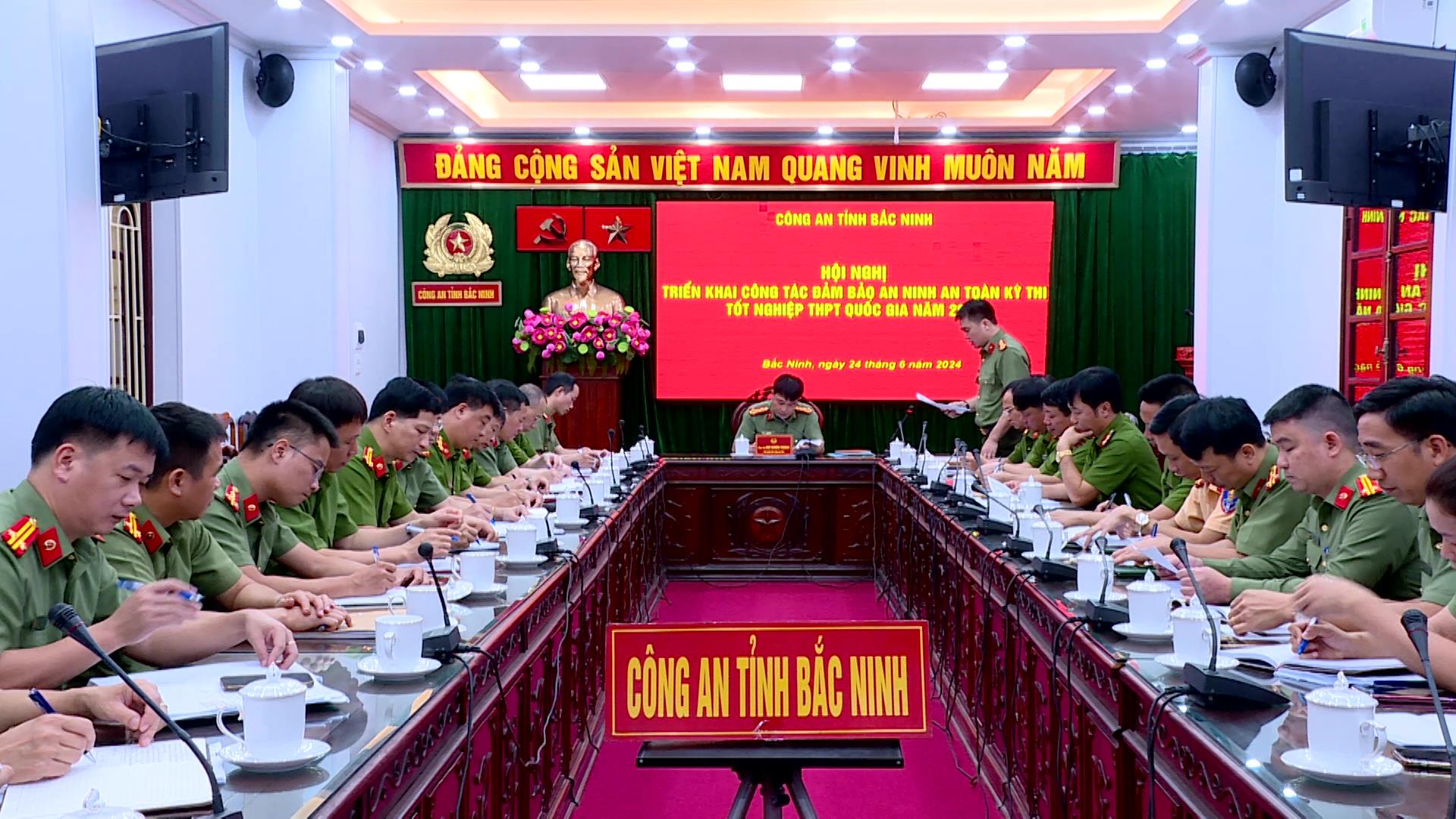 Hội nghị triển khai công tác đảm bảo an ninh, an toàn  Kỳ thi tốt nghiệp THPT quốc gia năm 2024