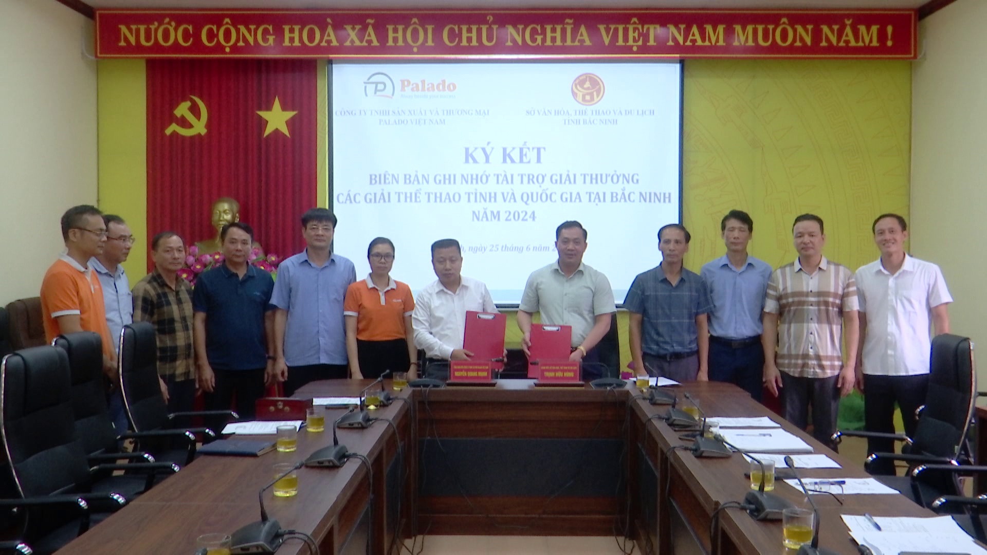 Ký kết biên bản ghi nhớ tài trợ giải thưởng các giải thể thao năm 2024