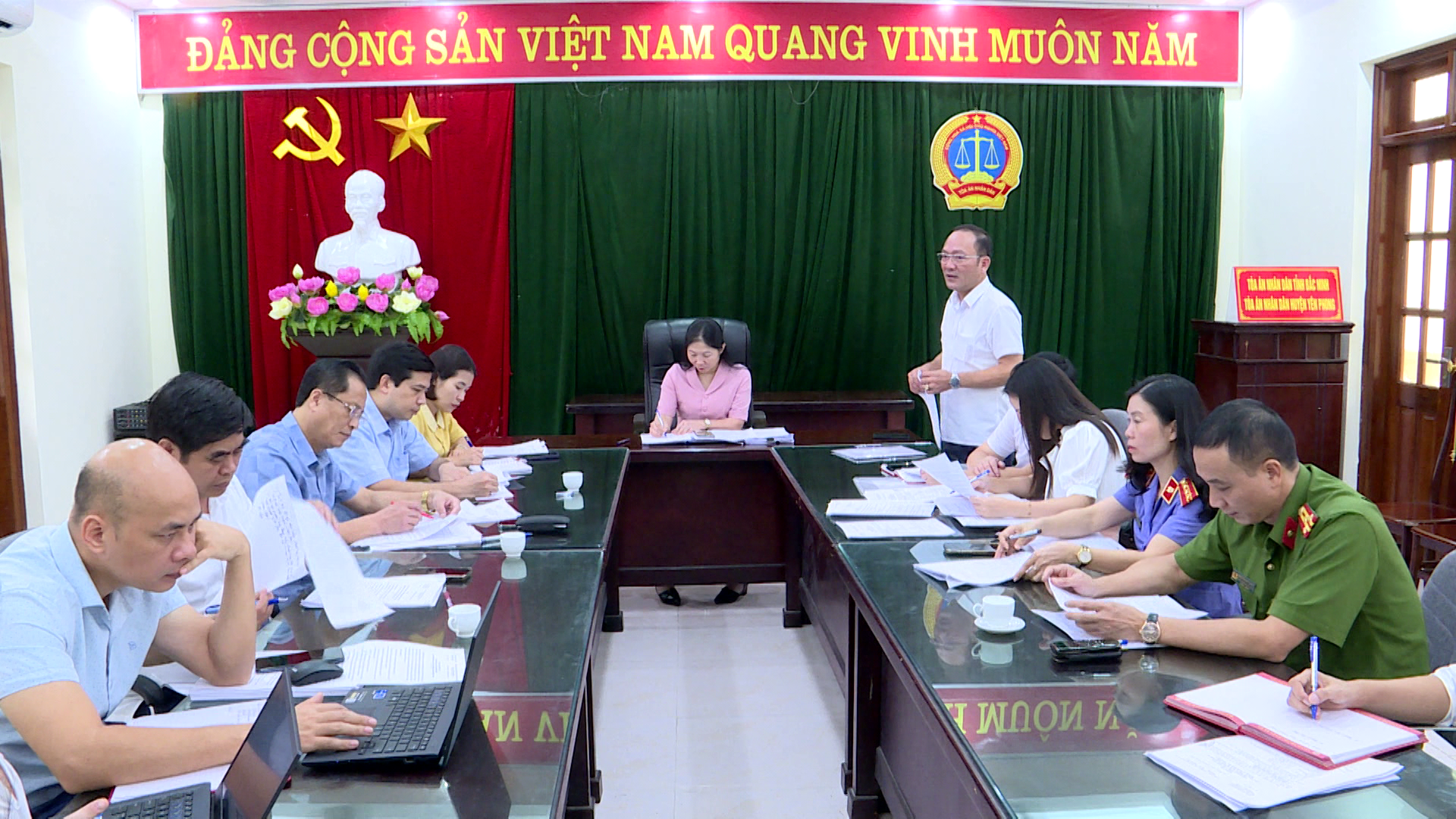 Ban Pháp chế giám sát việc thụ lý, giải quyết các vụ án hình sự