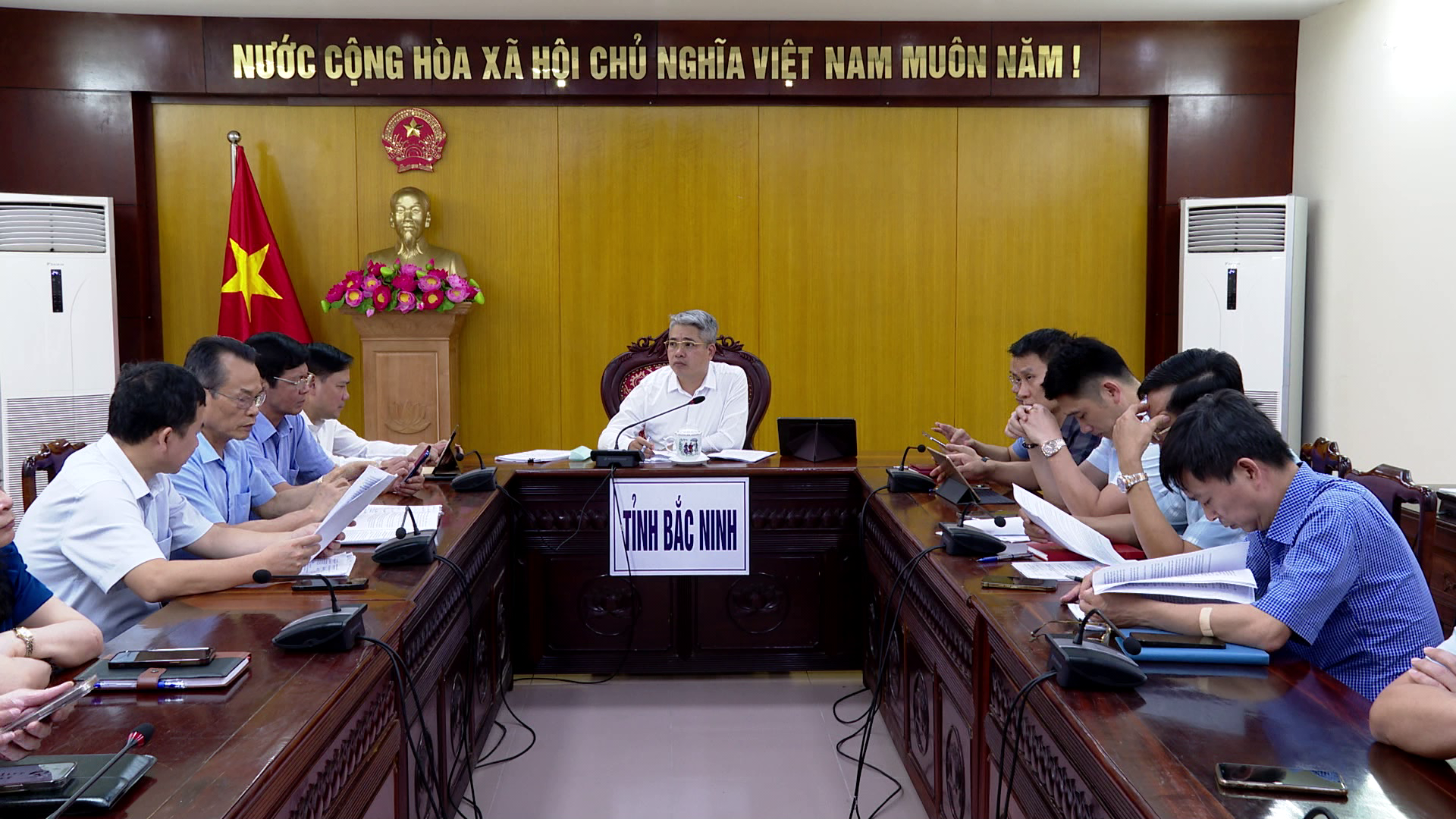 Hội nghị trực tuyến về Luật Đấu thầu lĩnh vực đất đai
