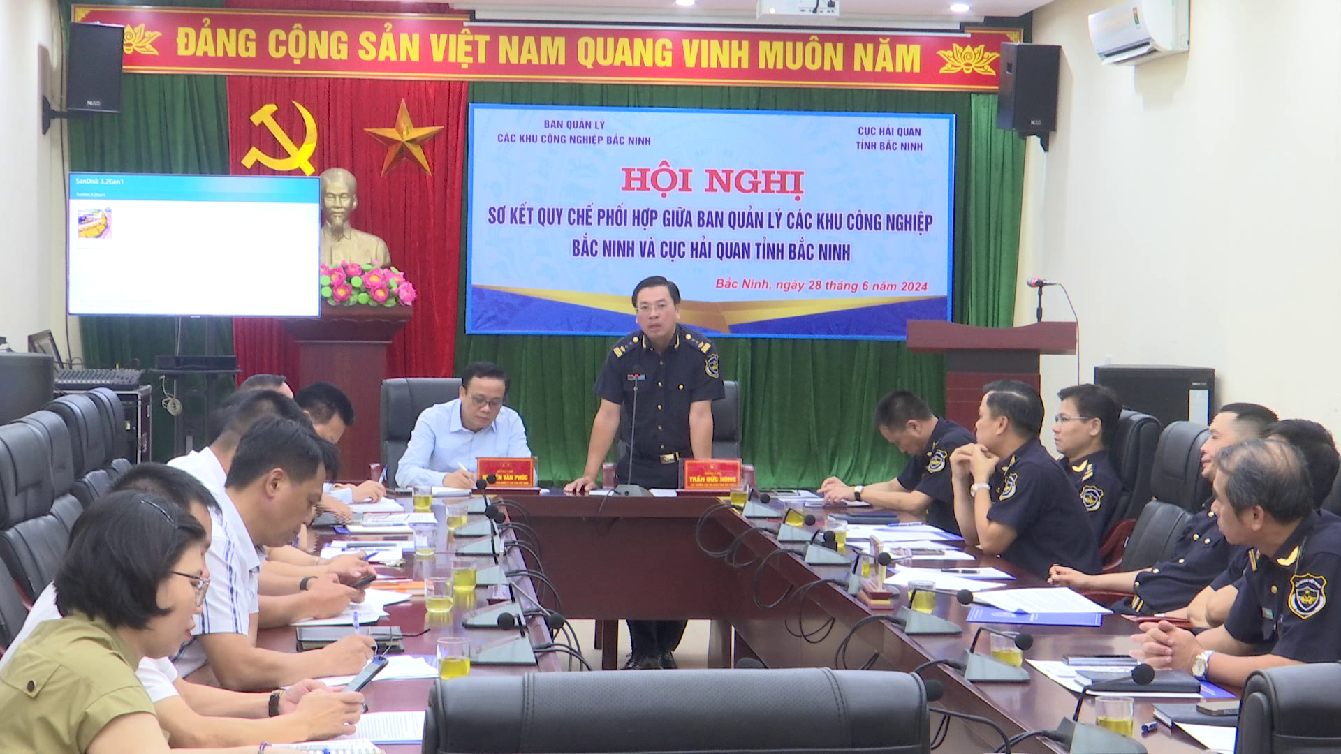 Ban Quản lý các KCN và Cục Hải quan tỉnh Bắc Ninh sơ kết quy chế phối hợp