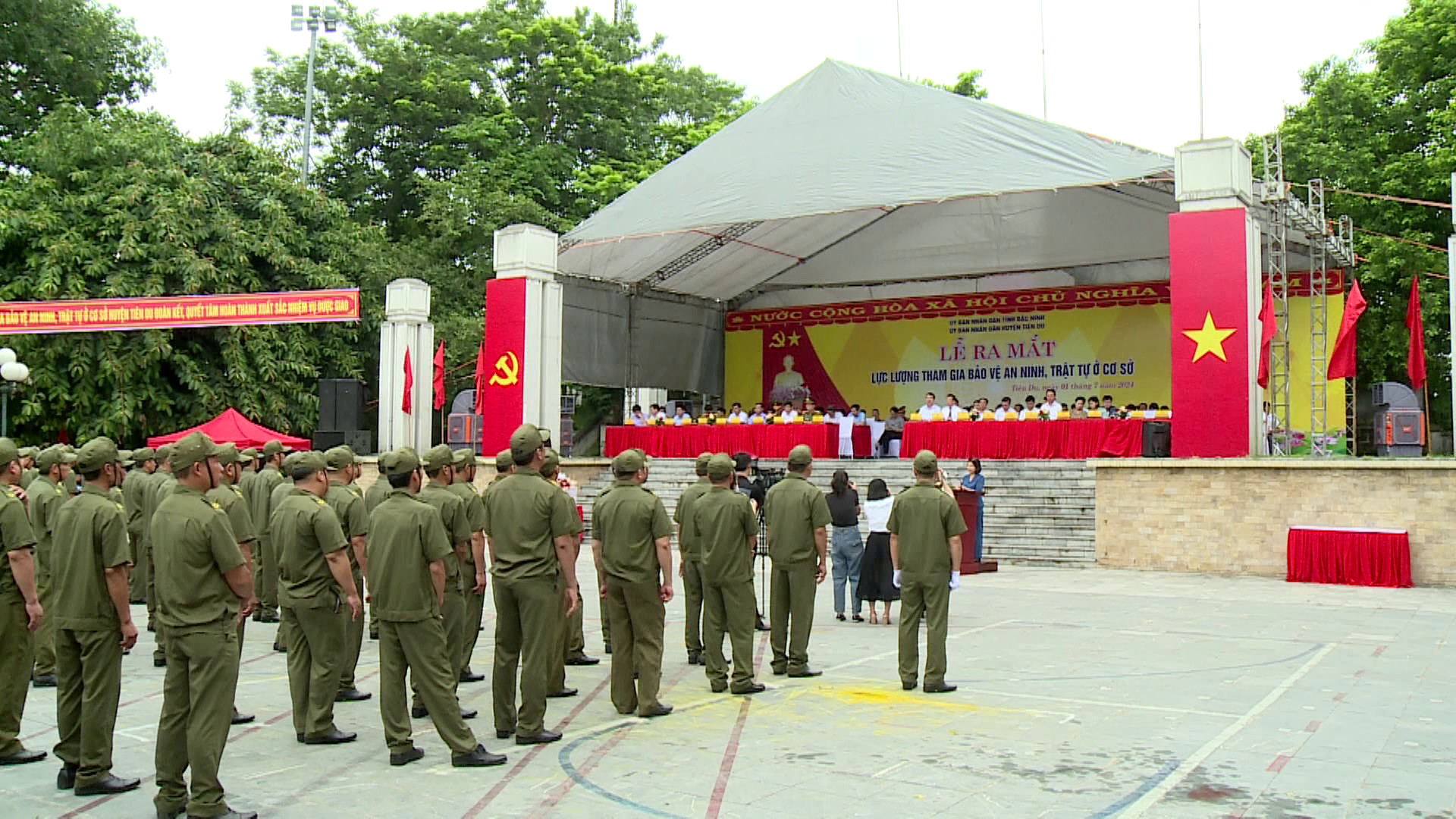 Tiên Du ra mắt lực lượng tham gia bảo vệ an ninh trật tự ở cơ sở