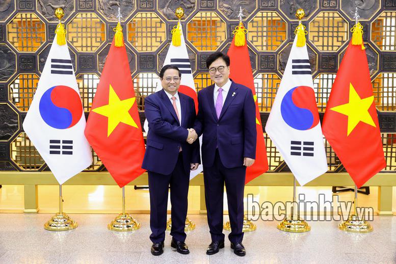 Thủ tướng Chính phủ Phạm Minh Chính hội kiến Chủ tịch Quốc hội Hàn Quốc