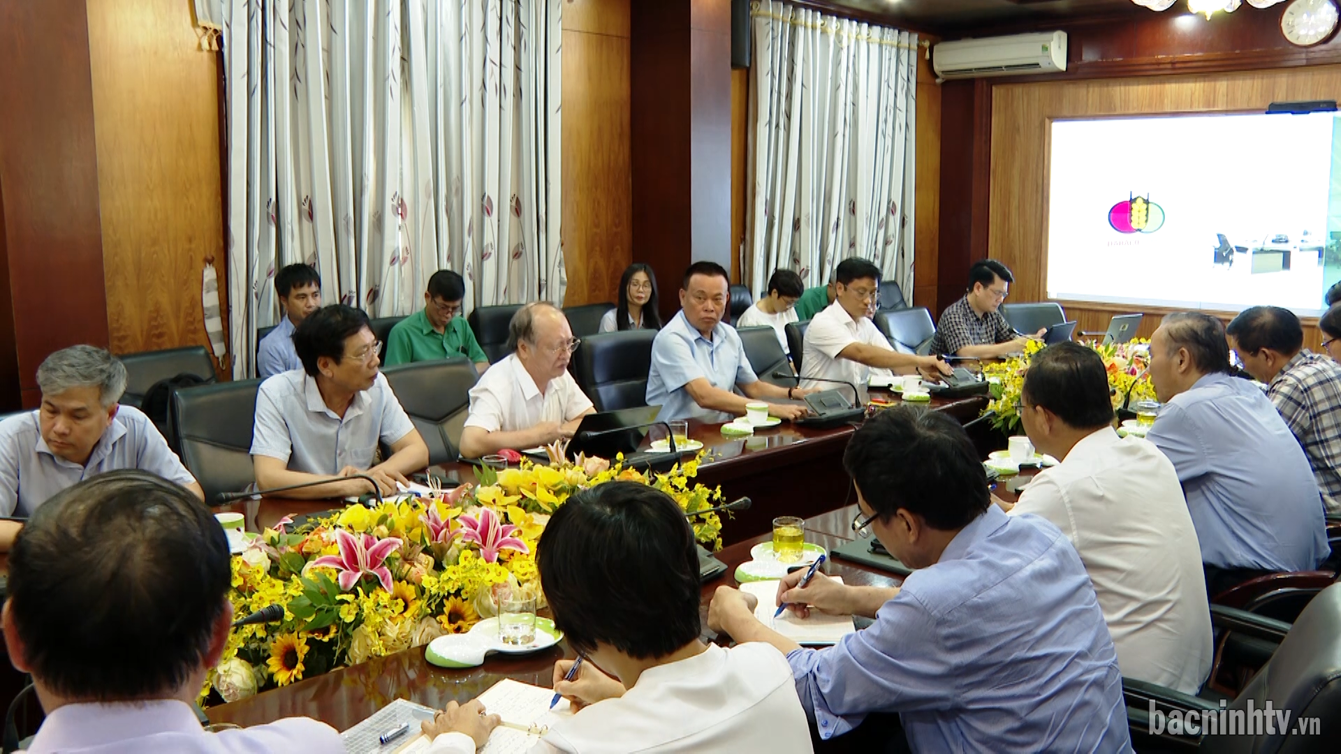 Bộ NN&PTNT thôn làm việc với Tập đoàn Dabaco Việt Nam