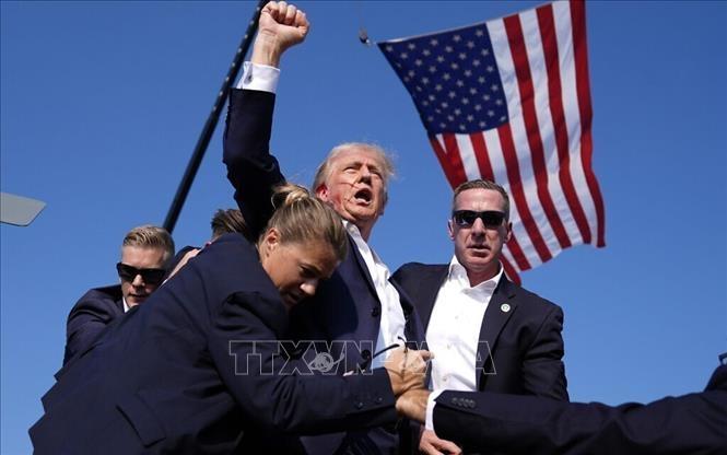 Bầu cử Mỹ 2024: FBI điều tra vụ tấn công ông Donald Trump theo hướng khủng bố nội địa