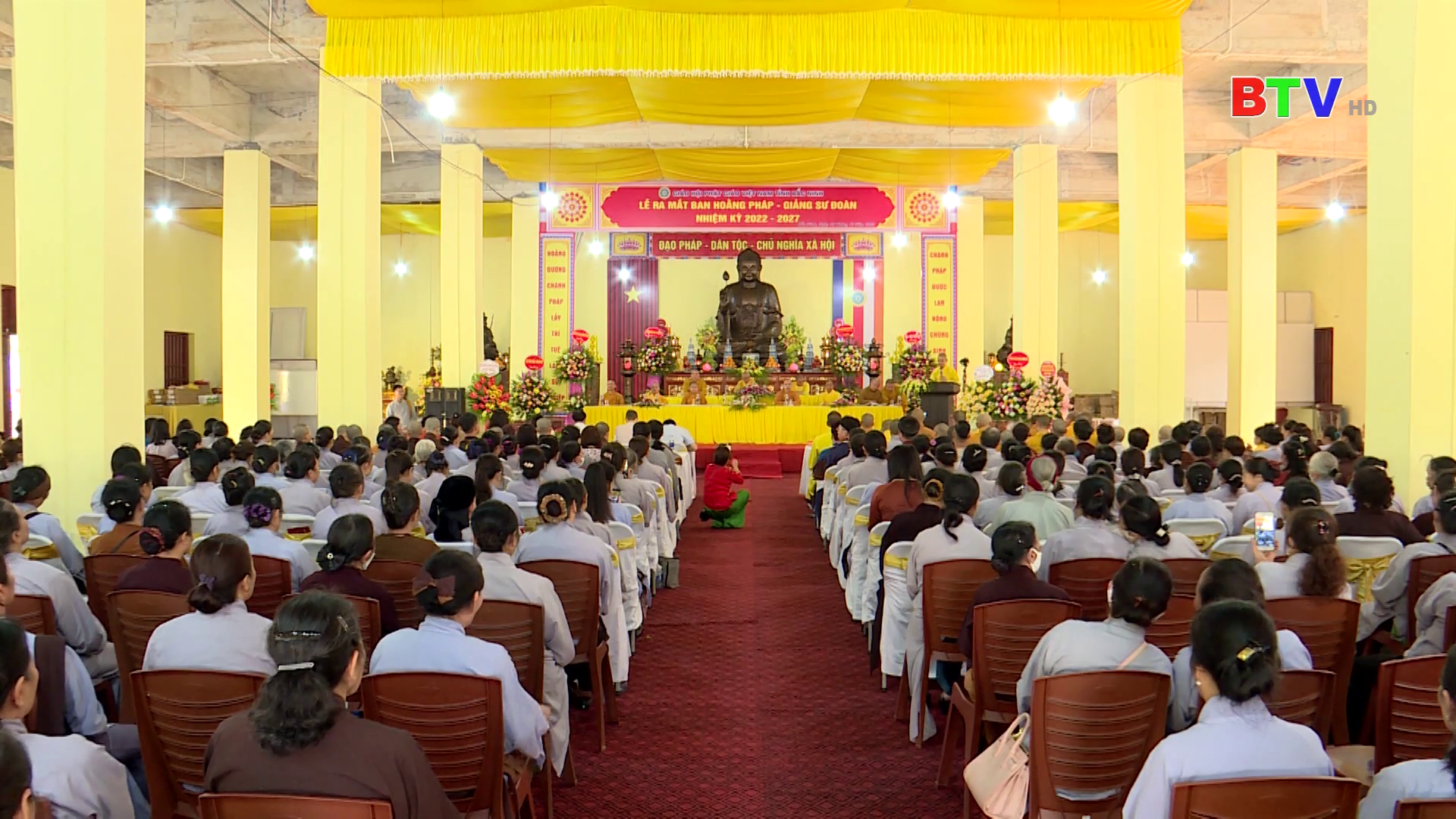 Tăng, ni, phật tử Bắc Ninh học và làm theo Bác