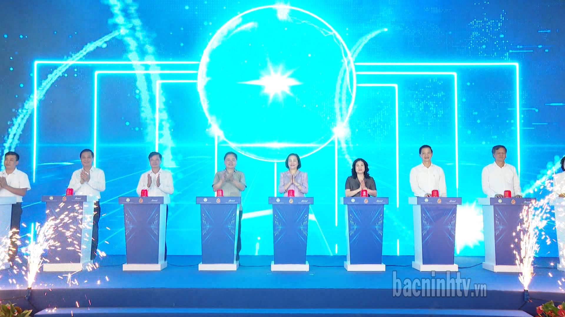 Khởi công công trình Hồ điều hoà giai đoạn 1