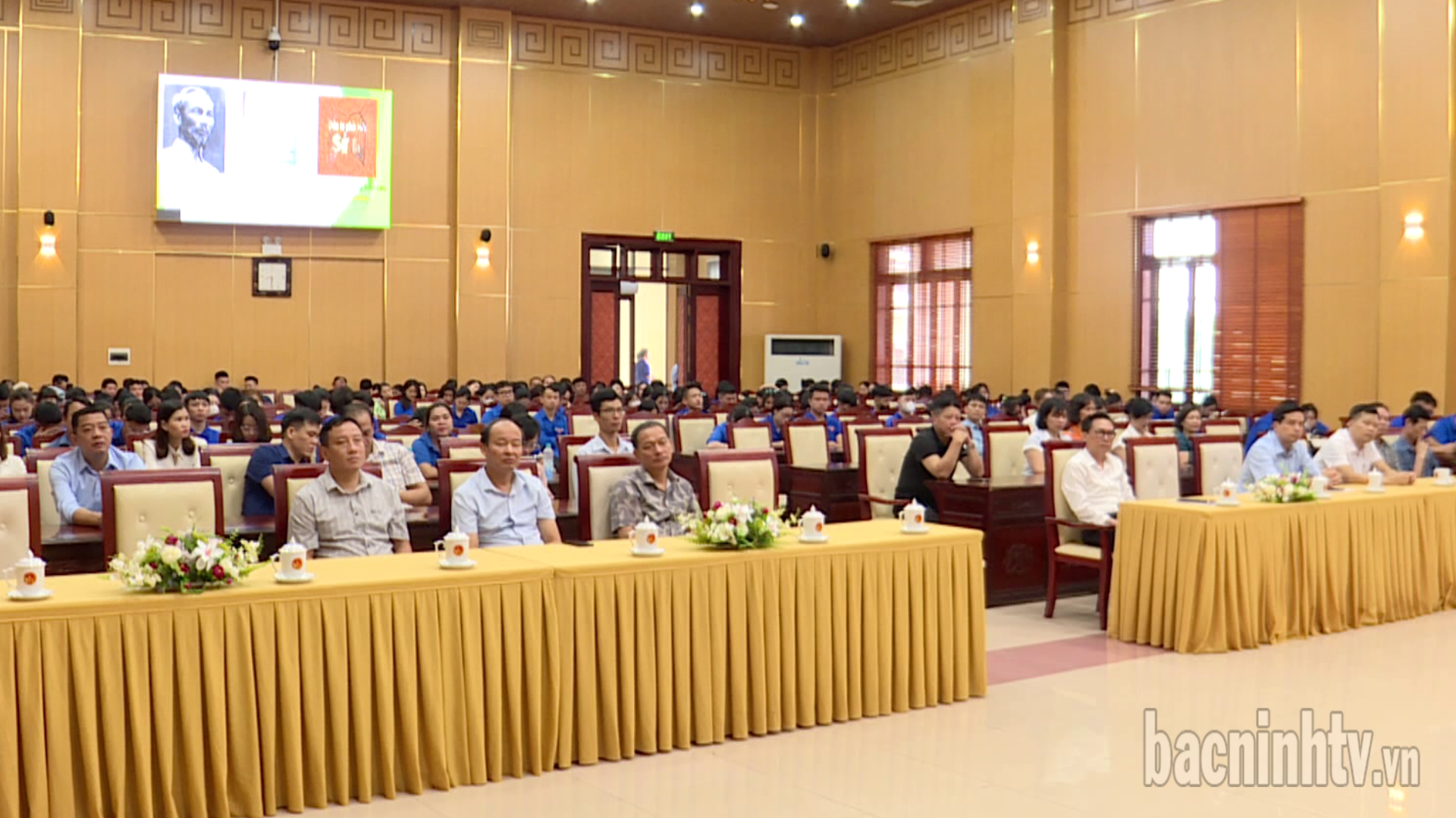 Nói chuyện chuyên đề: 95 năm truyền thống lịch sử Đảng bộ tỉnh Bắc Ninh            