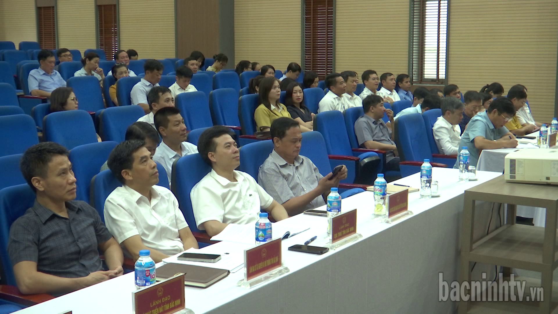 Hội nghị triển khai quy định tiền sử dụng, thuê đất và tổng kiểm kê tài sản công