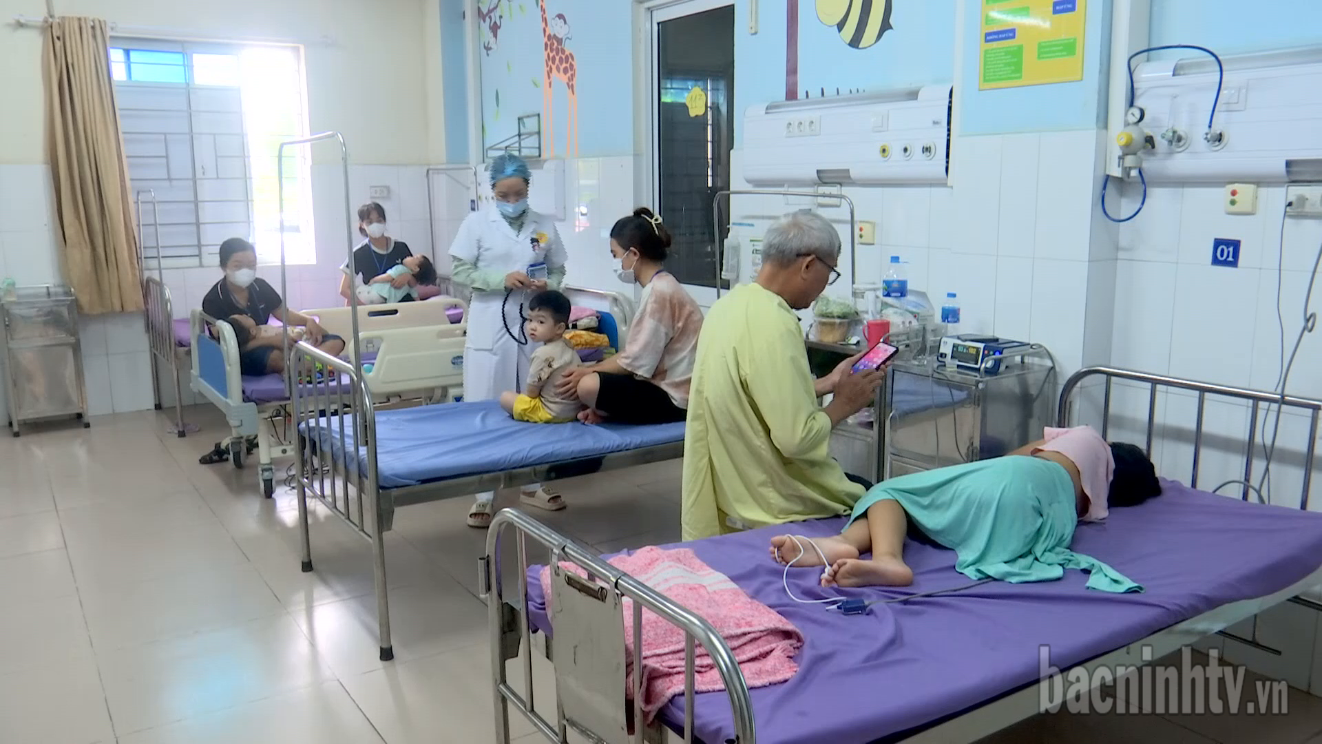 Cảnh báo nguy cơ một số bệnh truyền nhiễm gia tăng khi học sinh đi học trở lại