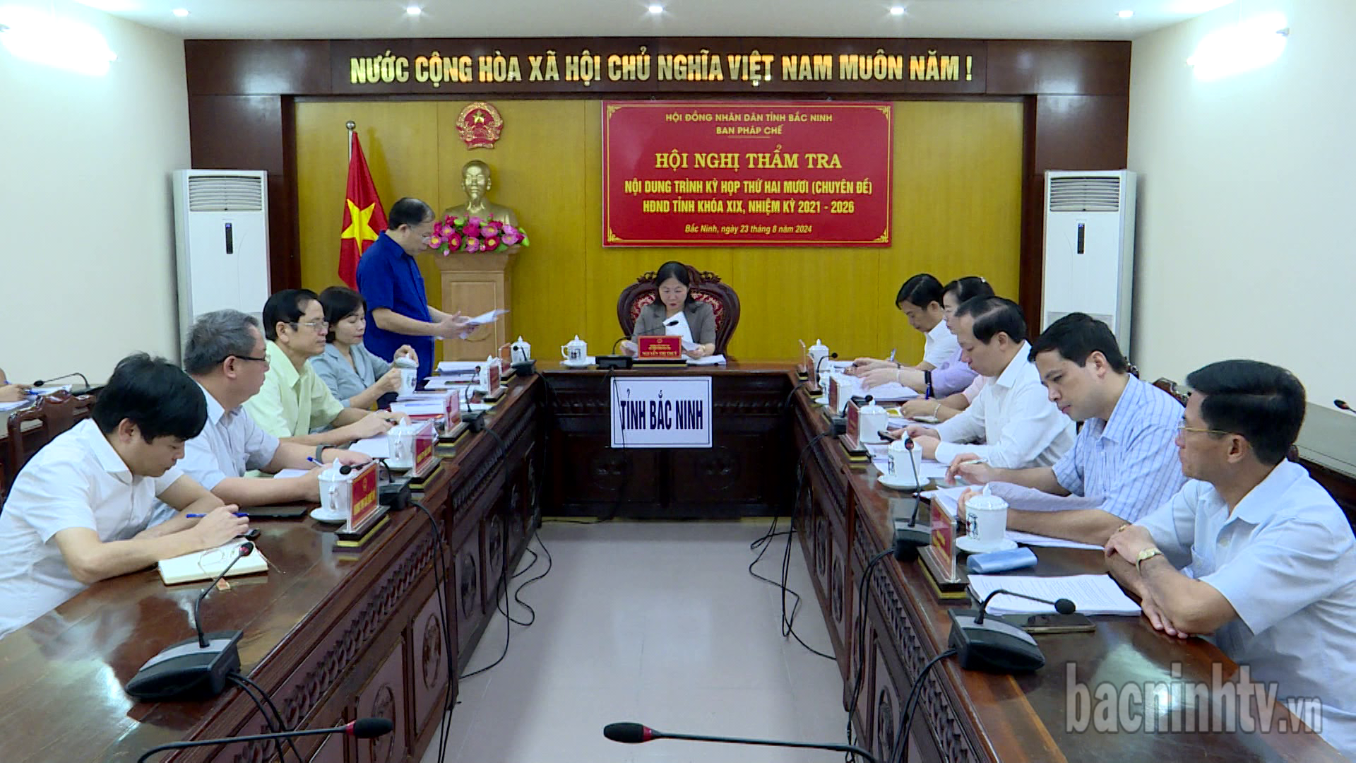          Ban Pháp chế thẩm tra nội dung trình Kỳ họp thứ 20