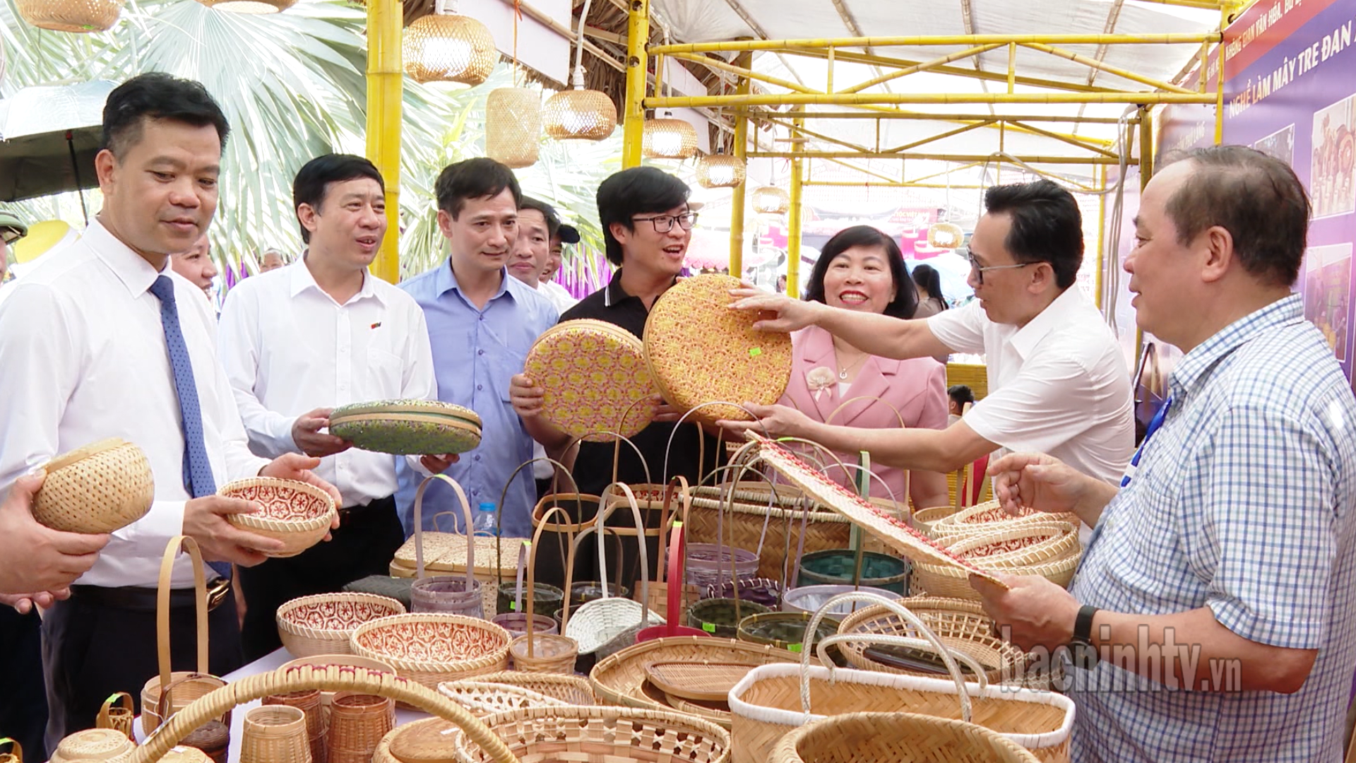 Khai mạc Trưng bày "Không gian văn hóa, du lịch Bắc Ninh trong lòng Hà Nội"