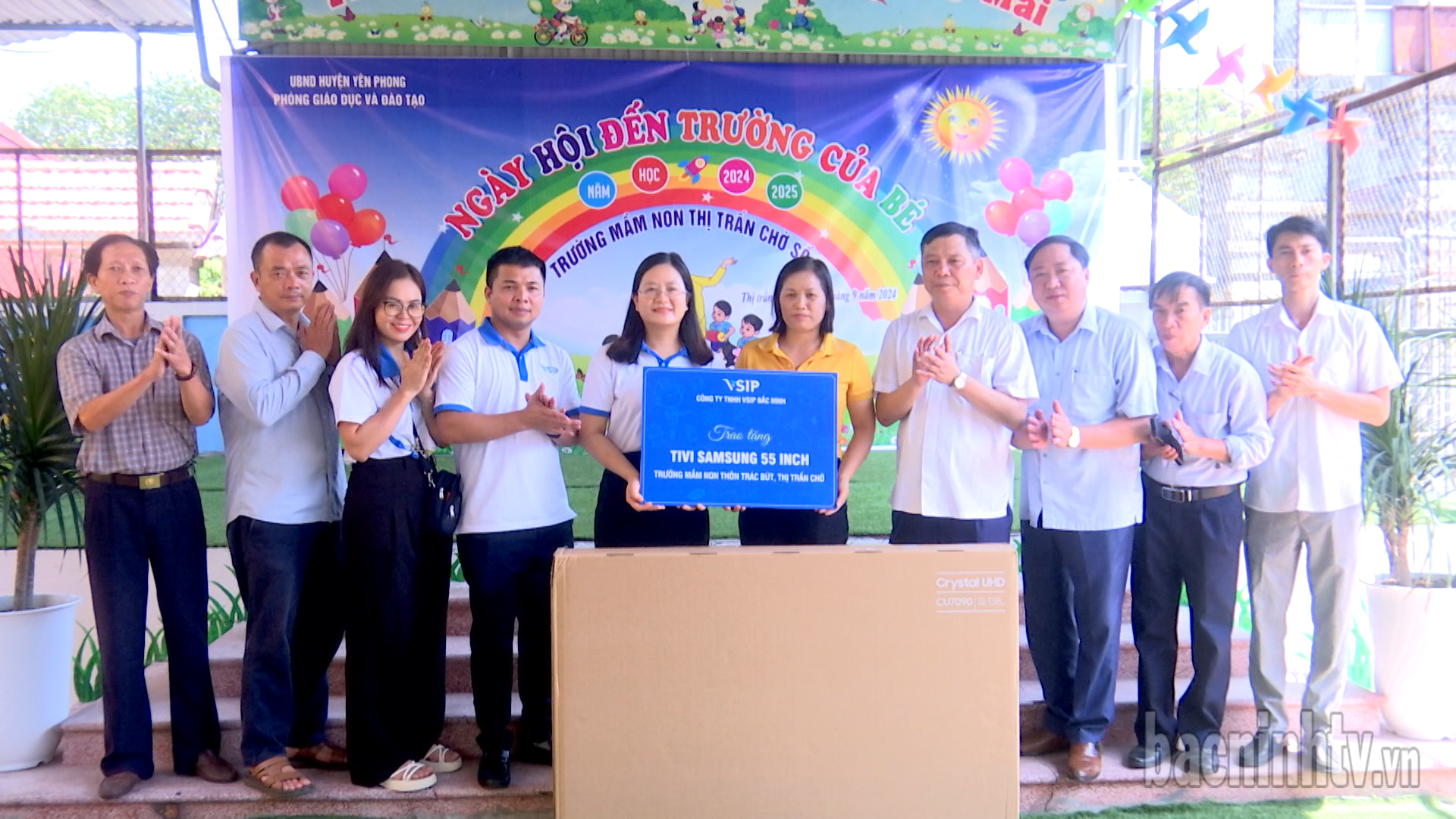 Công ty TNHH VSIP Bắc Ninh tặng quà nhân dịp năm học mới 2024-2025          