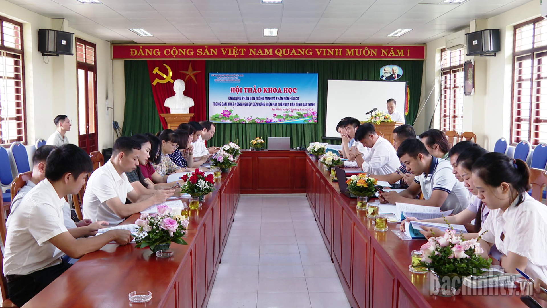 Hội thảo khoa học “Ứng dụng phân bón thông minh và phân bón hữu cơ trong sản xuất nông nghiệp bền vững hiện nay trên địa bàn tỉnh Bắc Ninh”