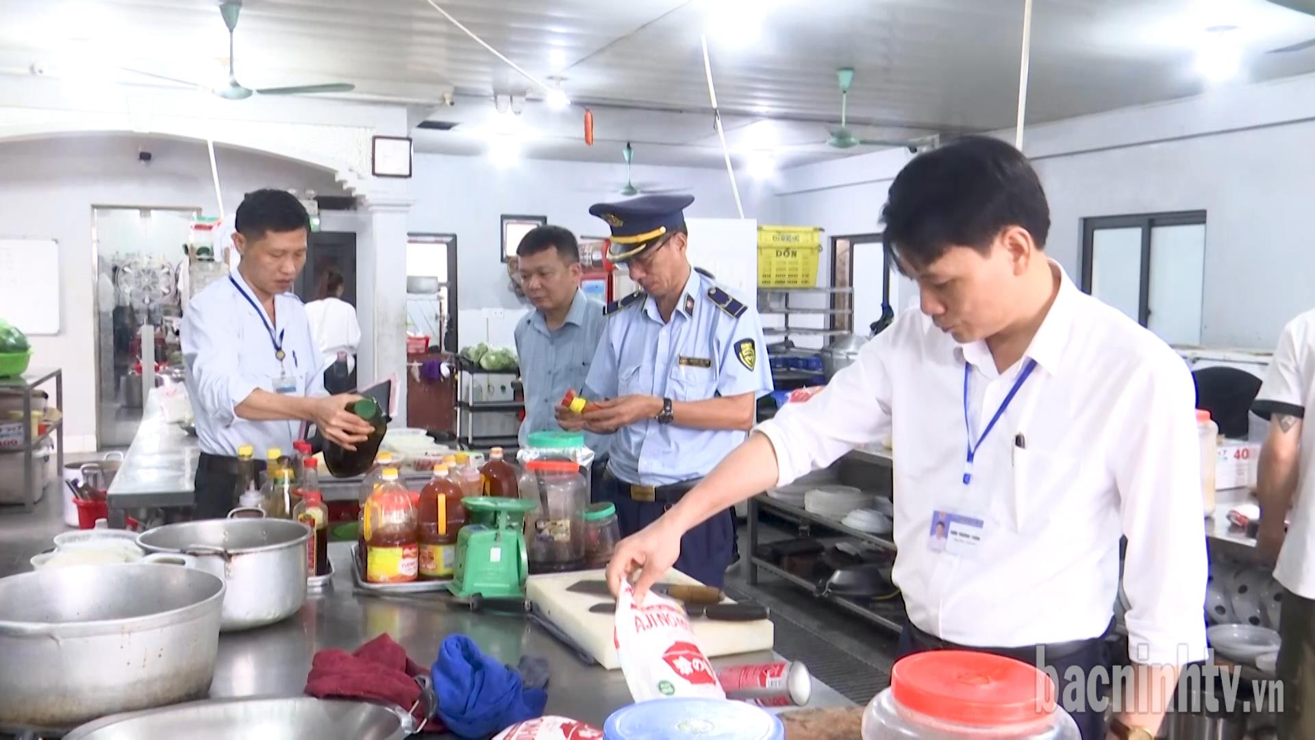 9 tháng đầu năm 2024: Bắc Ninh kiểm tra gần 5000  cơ sở kinh doanh, sản xuất thực phẩm, dịch vụ ăn uống   