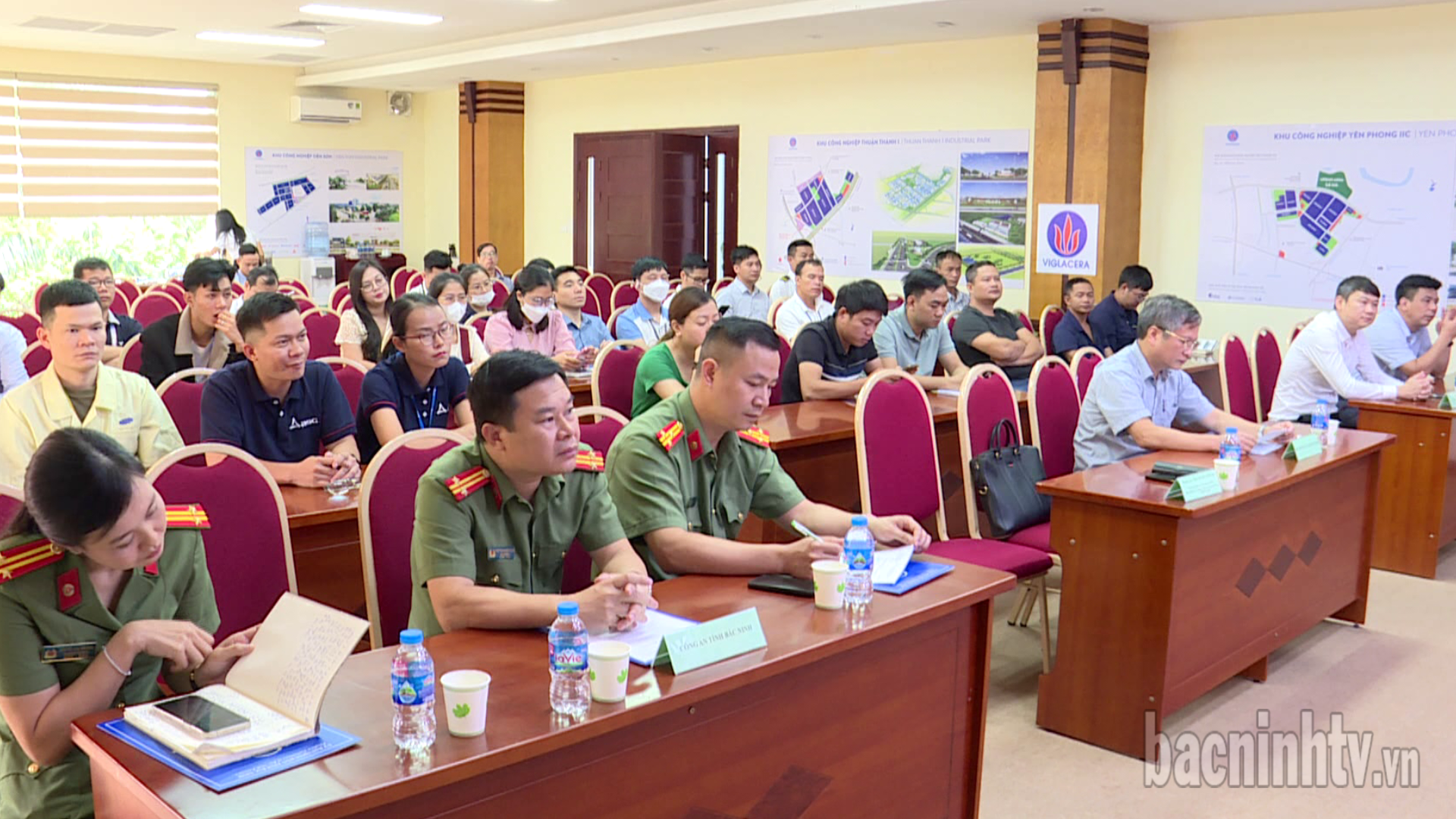 Tuyên truyền, phổ biến pháp luật phòng, chống khủng bố tại KCN Yên Phong