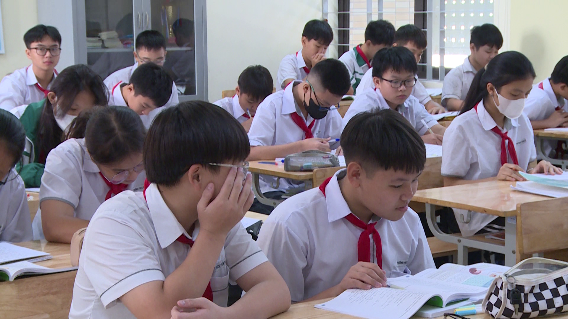 Đẩy mạnh ứng dụng công nghệ thông tin, chuyển đổi số trong trường học