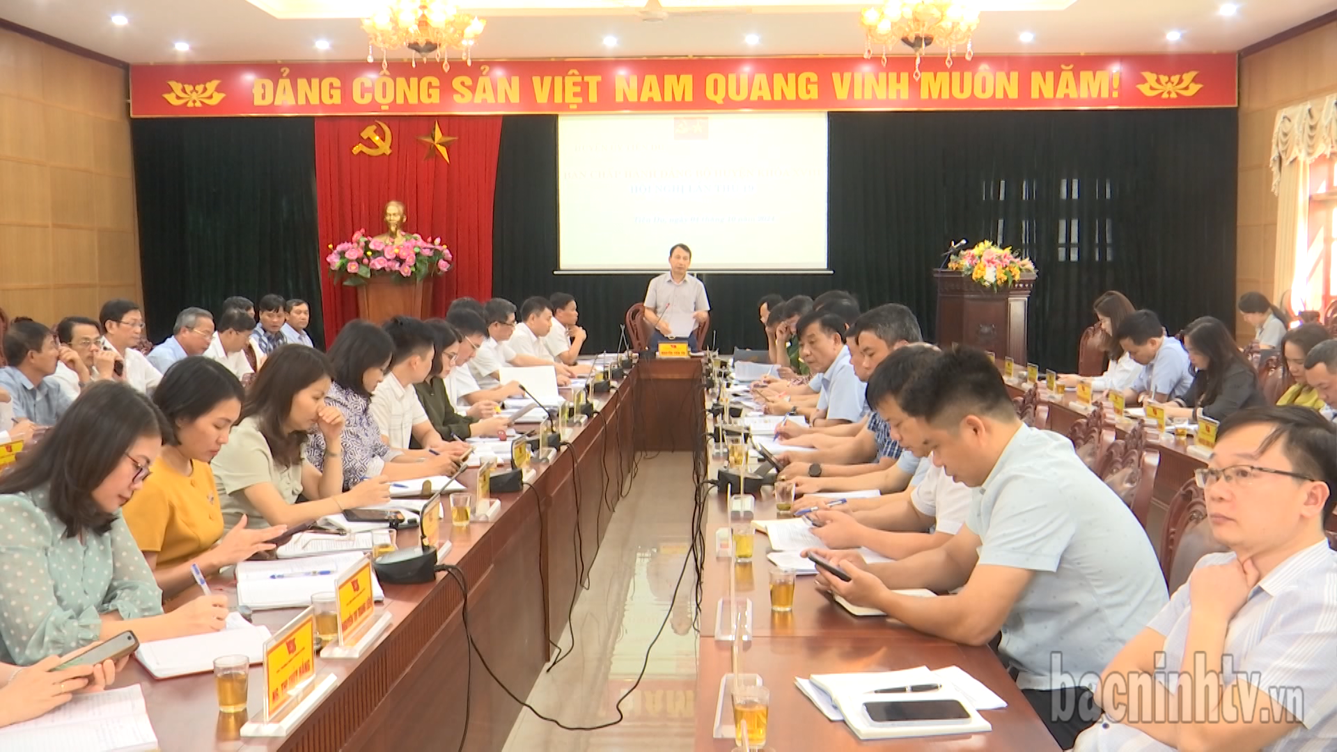 Hội nghị Ban Chấp hành Đảng bộ huyện Tiên Du lần thứ 19