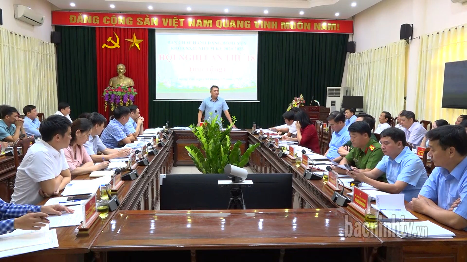 Hội nghị lần thứ 18 BCH Đảng bộ huyện Lương Tài (mở rộng)