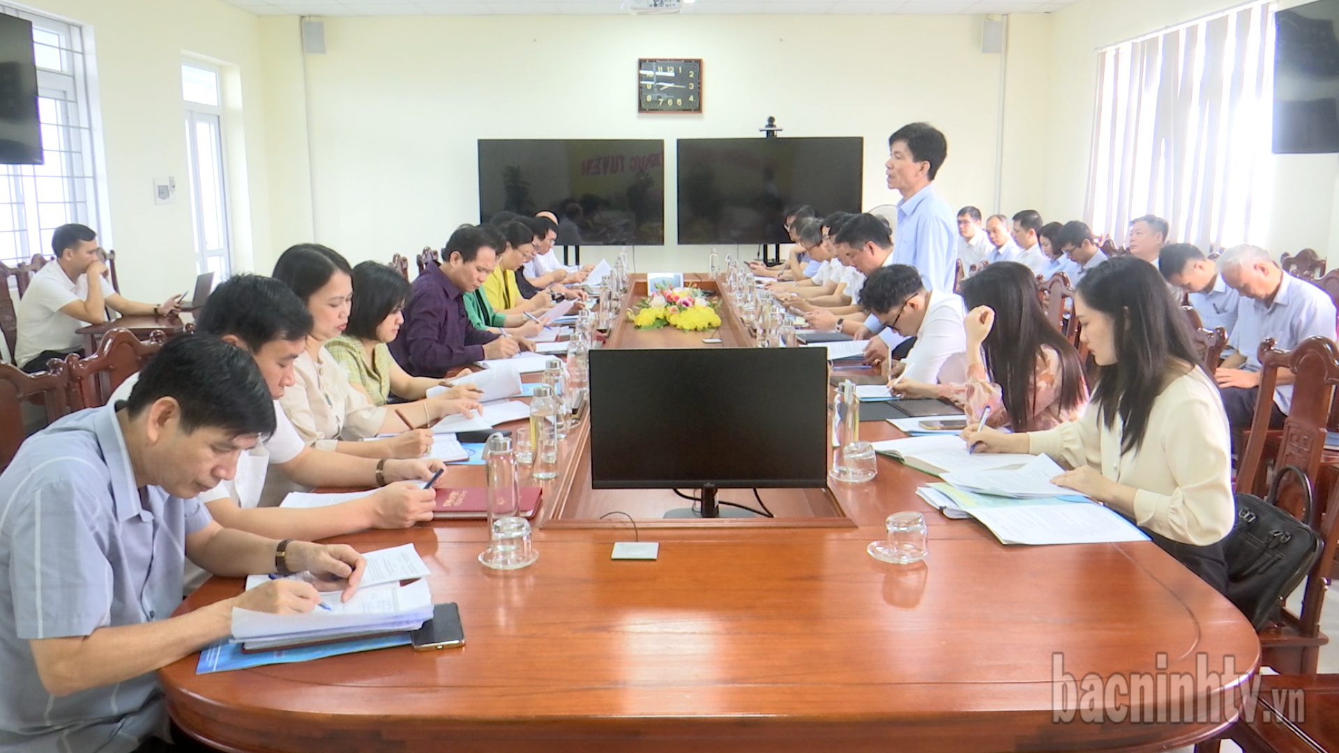 Giám sát việc thực hiện chức năng, nhiệm vụ của Bảo hiểm xã hội tỉnh