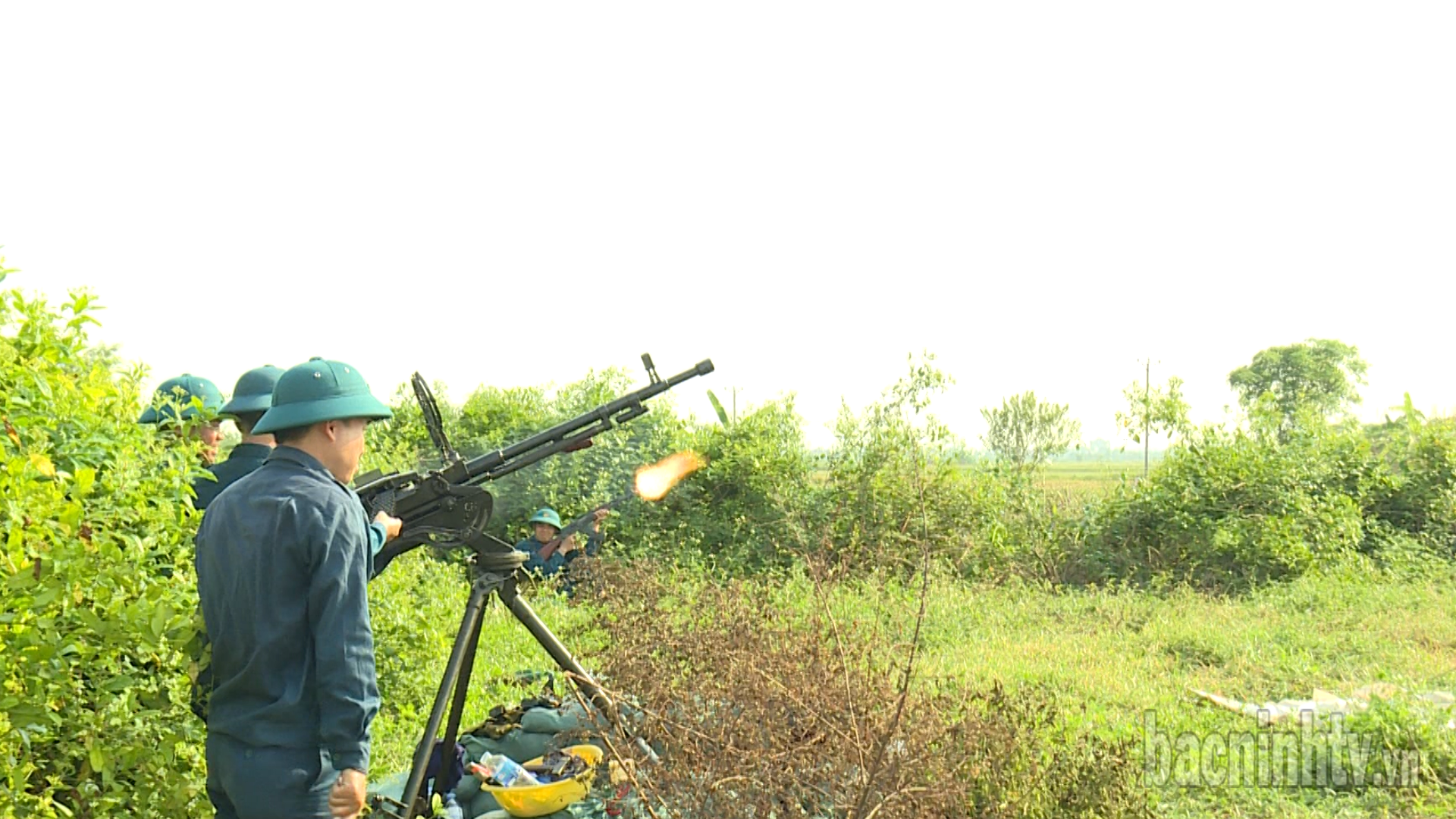 TP.Bắc Ninh, thị xã Quế Võ hoàn thành công tác chỉ đạo diễn tập chiến đấu phòng thủ cấp xã năm 2024