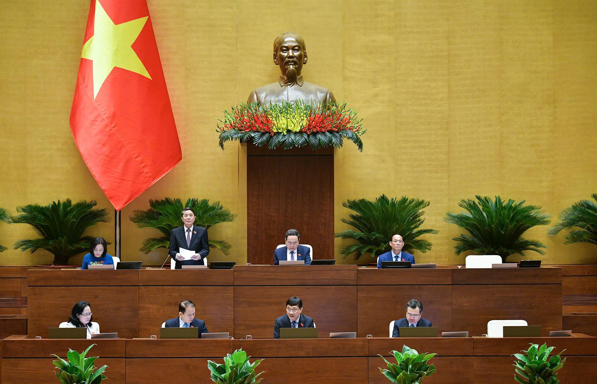 Tổng thuật sáng 28/10: Quốc hội thảo luận về “Việc thực hiện chính sách, pháp luật về quản lý thị trường bất động sản và phát triển nhà ở xã hội từ năm 2015 đến hết năm 2023”