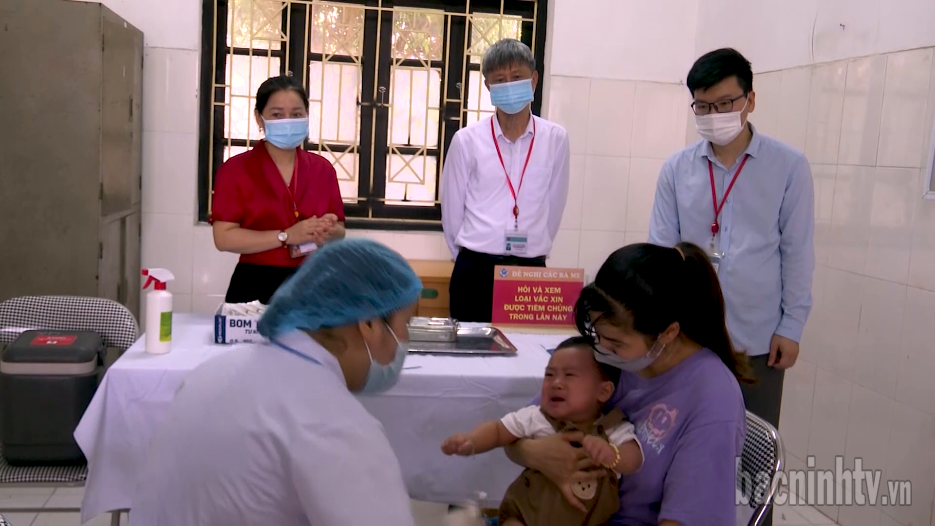Triển khai tiêm vắc xin uốn ván, bạch hầu trong chương trình tiêm chủng mở rộng
