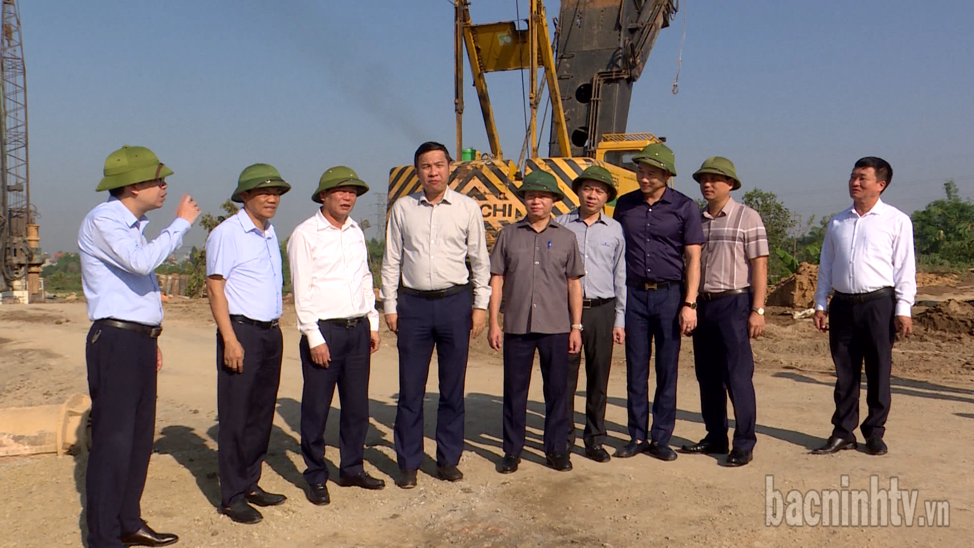 Phó Chủ tịch UBND tỉnh đôn đốc tiến độ thực hiện gói thầu 16 dự án đường Vành đai 4- Vùng Thủ đô Hà Nội