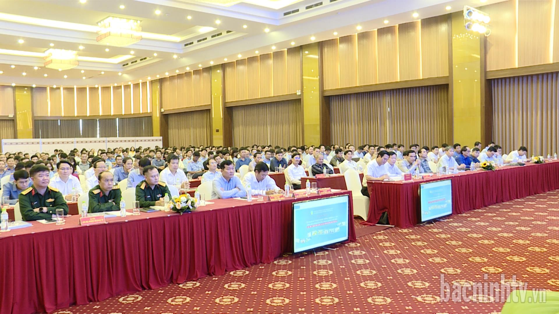 Tập huấn kỹ thuật hộ đê, phòng chống lụt bão cho lực lượng chuyên trách quản lý đê           