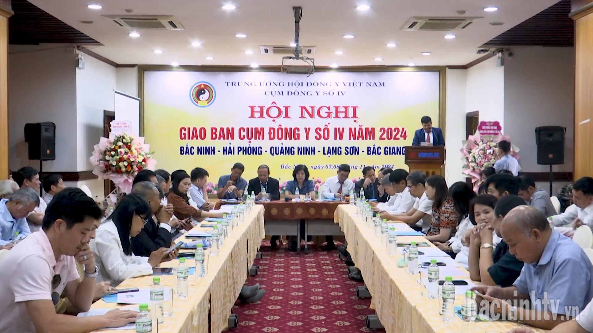 Giao ban Cụm Đông y số 4