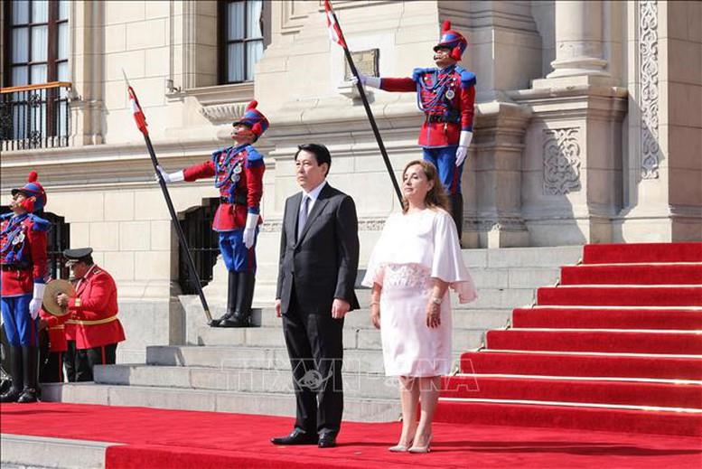 Lễ đón trọng thể Chủ tịch nước Lương Cường thăm chính thức Cộng hòa Peru