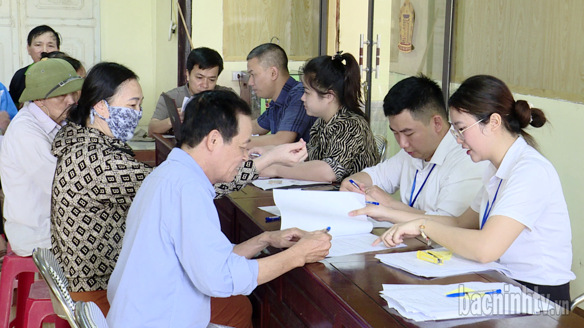 Chi trả tiền bồi thường giải phóng mặt bằng dự án Sân bay Gia Bình