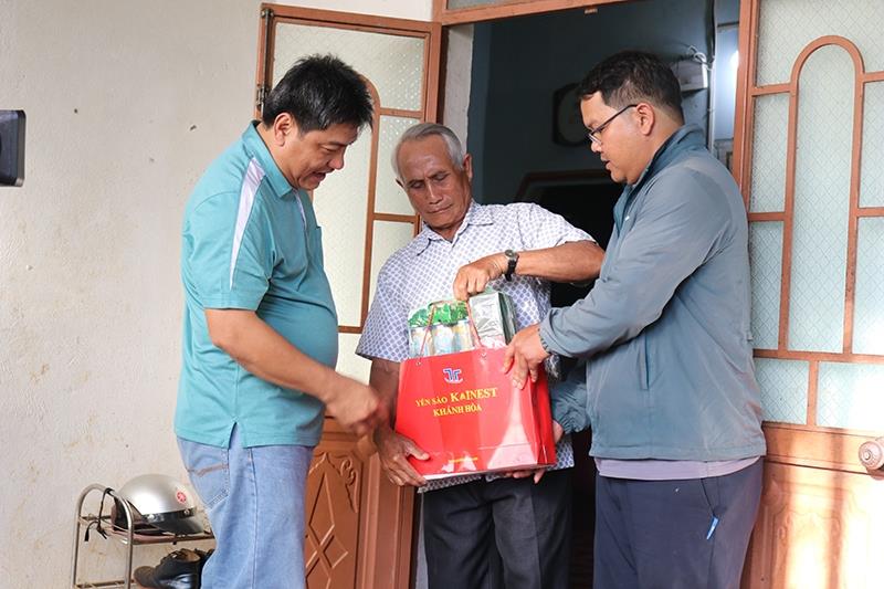 Nghe theo FULRO, đòi thành lập “Nhà nước Đề-ga” là hại nước, hại thân