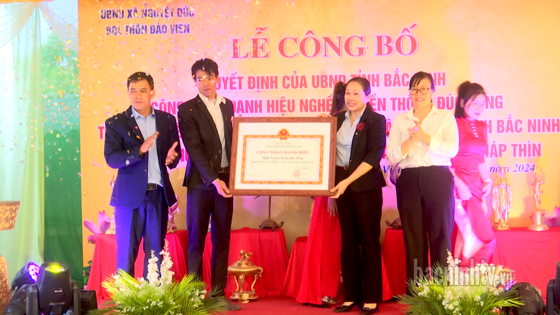 Xã Nguyệt Đức đón nhận danh hiệu Nghề truyền thống Đúc đồng