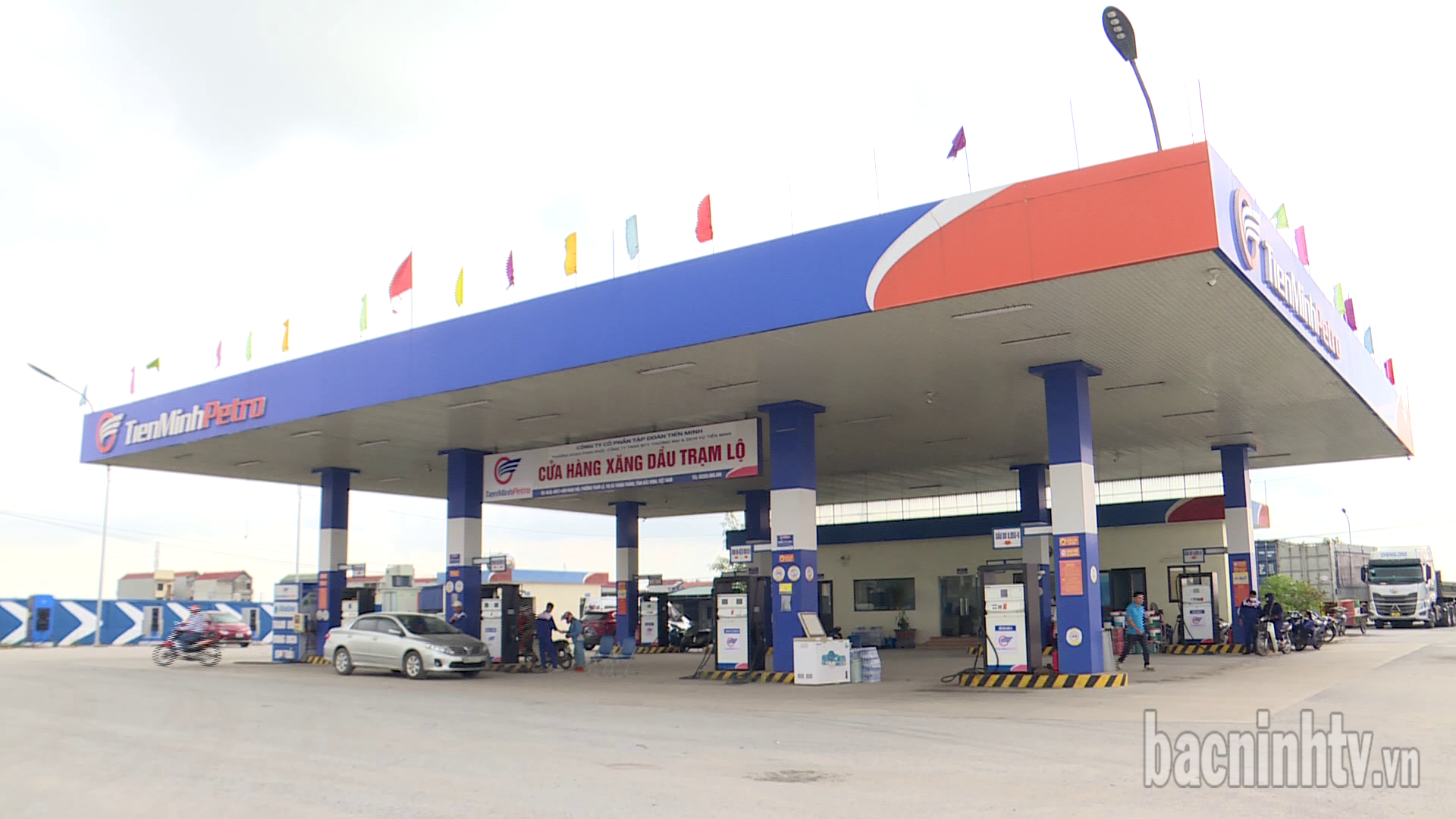 Tăng cường kiểm tra thực hiện hóa đơn điện tử đối với hoạt động kinh doanh, bán lẻ xăng dầu