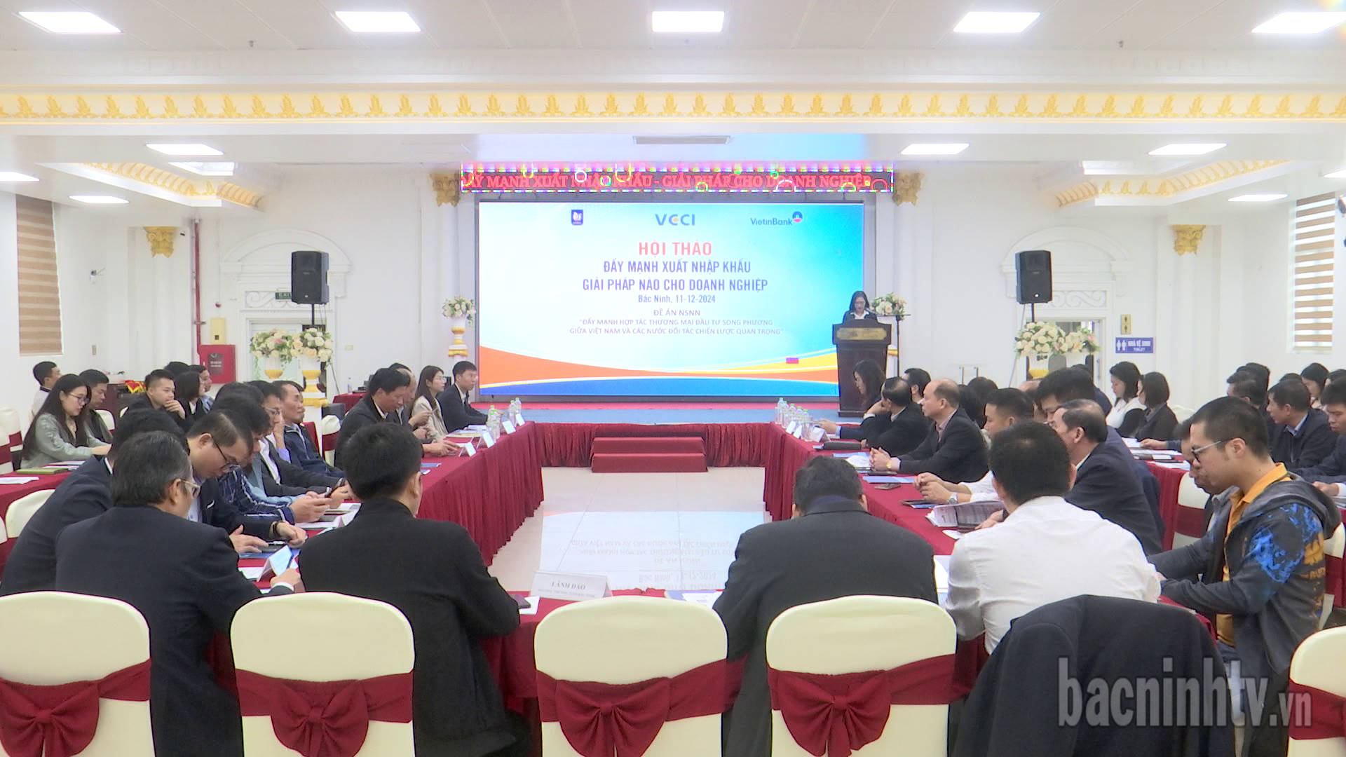 Hội thảo “Đẩy mạnh xuất nhập khẩu – giải pháp nào cho các doanh nghiệp”