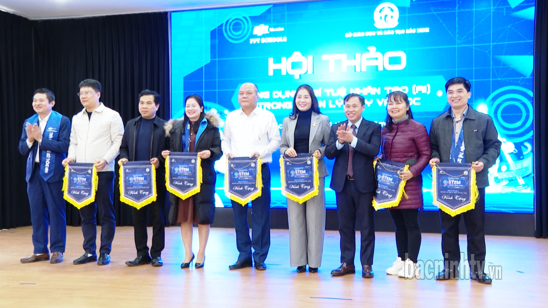 Hội thảo tập huấn ứng dụng công nghệ AI trong công tác quản lý và dạy học