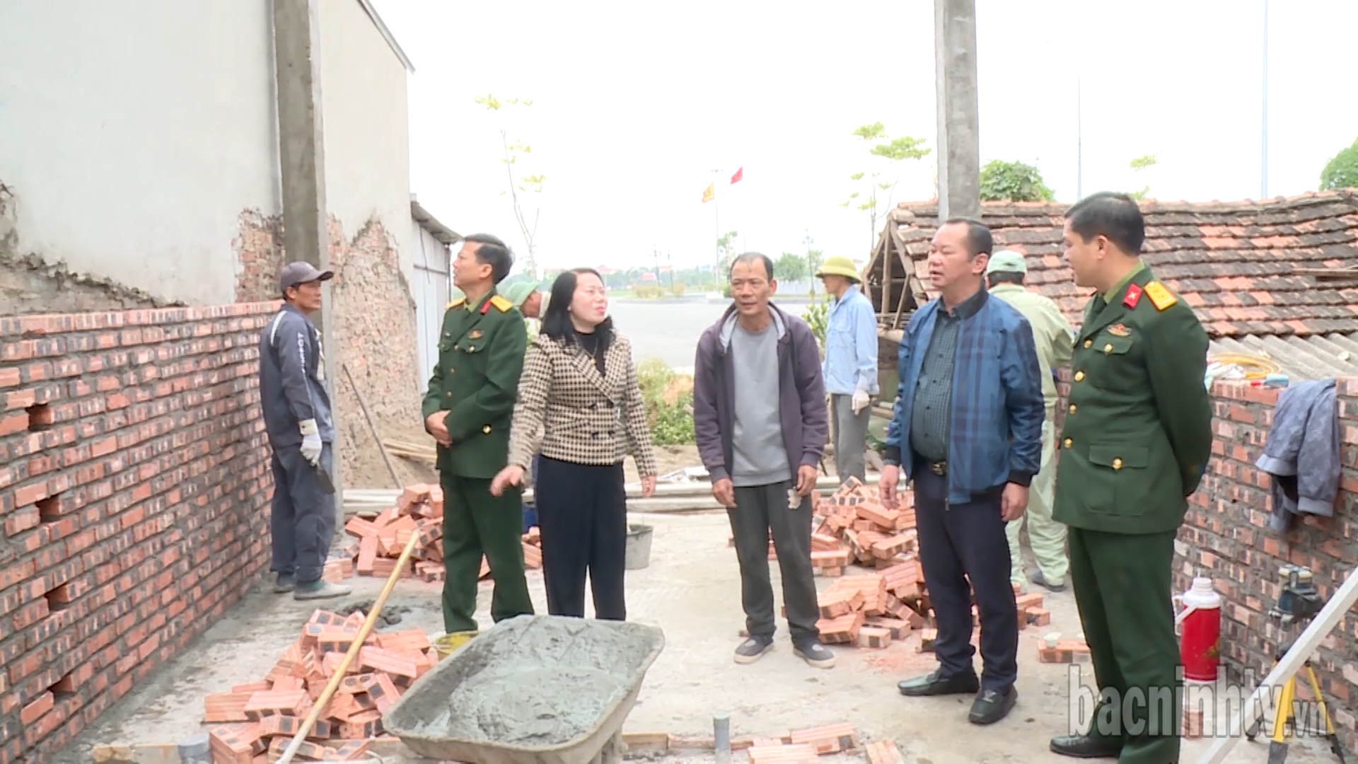 Quế Võ đẩy nhanh tiến độ xóa nhà tạm, nhà dột nát tại cơ sở