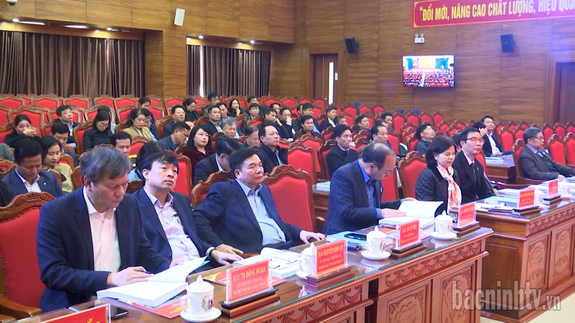 Khai giảng lớp “Bồi dưỡng kiến thức về quản trị an ninh và quản trị an ninh phi truyền thống”