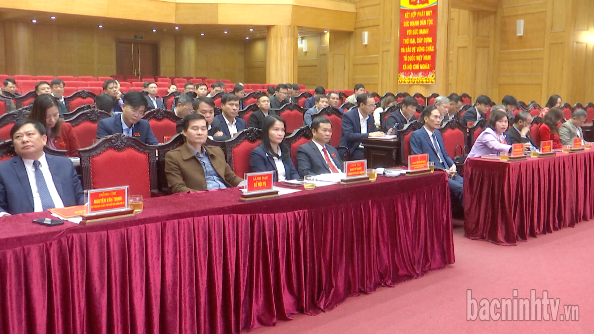 Kỳ họp thứ 18 HĐND thị xã Thuận Thành