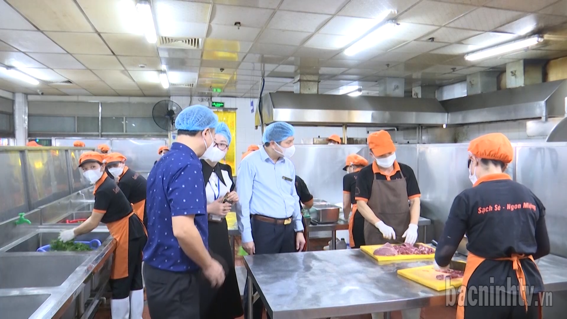 Thành lập 02 đoàn liên ngành kiểm tra an toàn thực phẩm dịp Tết và mùa Lễ hội Xuân 2025