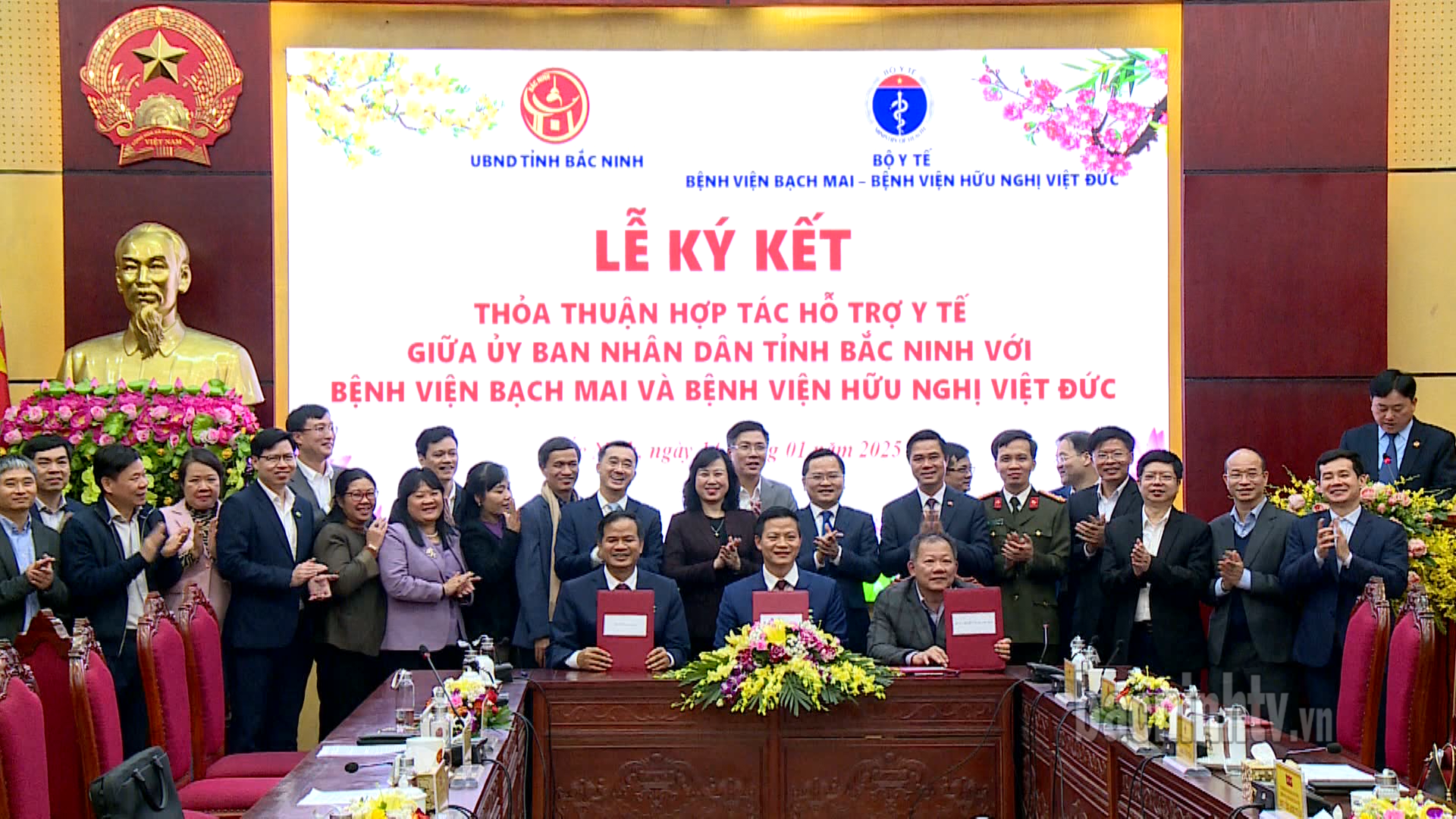 Ký kết hợp tác, hỗ trợ y tế toàn diện giữa UBND tỉnh Bắc Ninh với Bệnh viện Bạch Mai, Bệnh viện Hữu nghị Việt Đức giai đoạn 2025-2030
