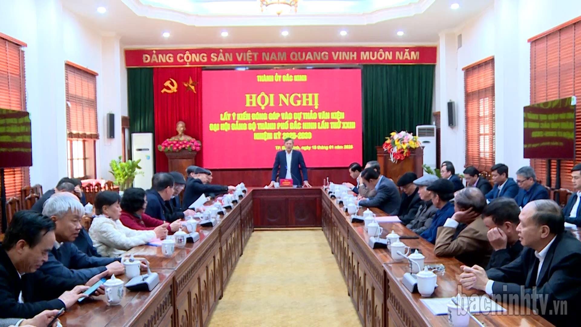 Thành phố Bắc Ninh lấy ý kiến đóng góp vào dự thảo Báo cáo Chính trị Ban chấp hành Đảng bộ thành phố lần thứ XXIII            