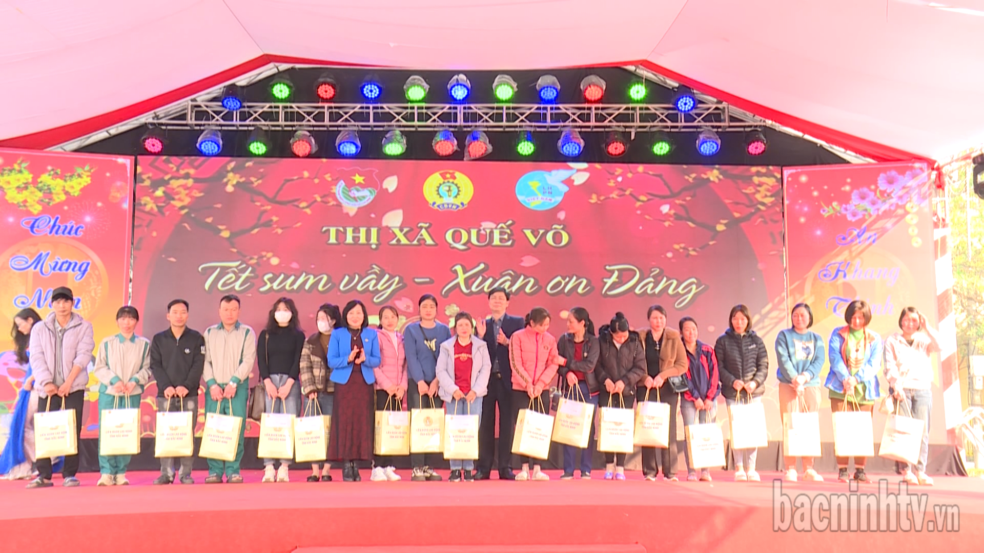 Quế Võ tổ chức chương trình “Tết sum vầy – Xuân ơn Đảng” năm 2025