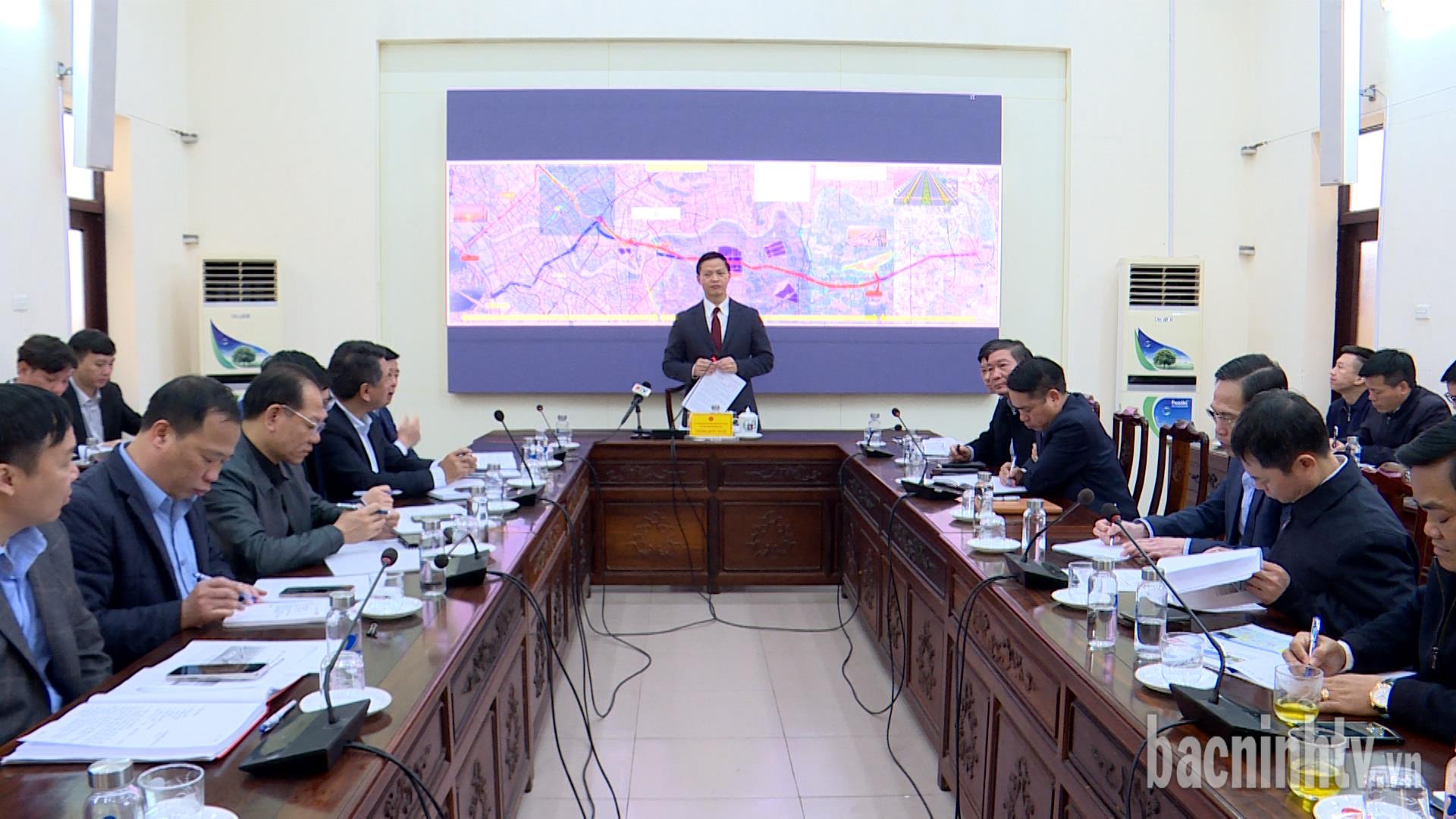 Họp bàn phương án kết nối sân bay Gia Bình với Thủ đô Hà Nội và tuyến đường sắt Lào Cai - Hà Nội - Hải Phòng
