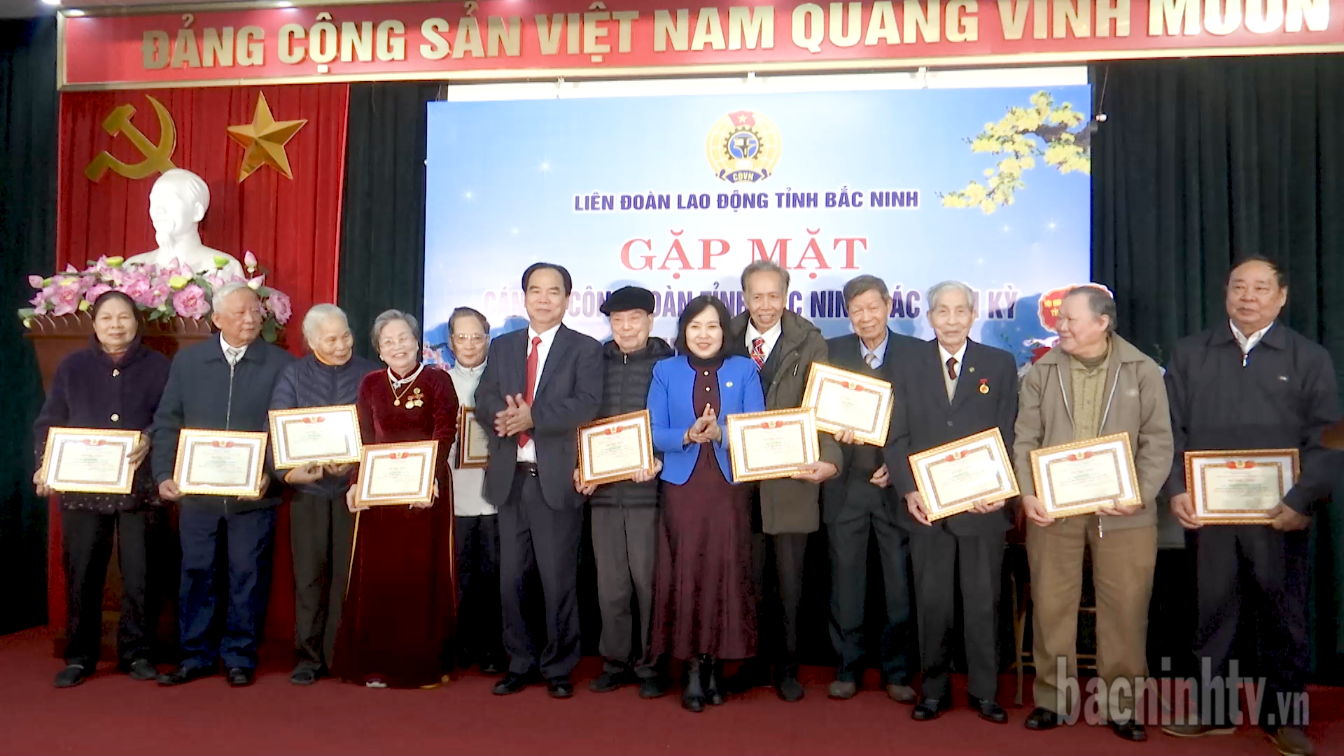 Gặp mặt cán bộ Công đoàn tỉnh Bắc Ninh các thời kỳ