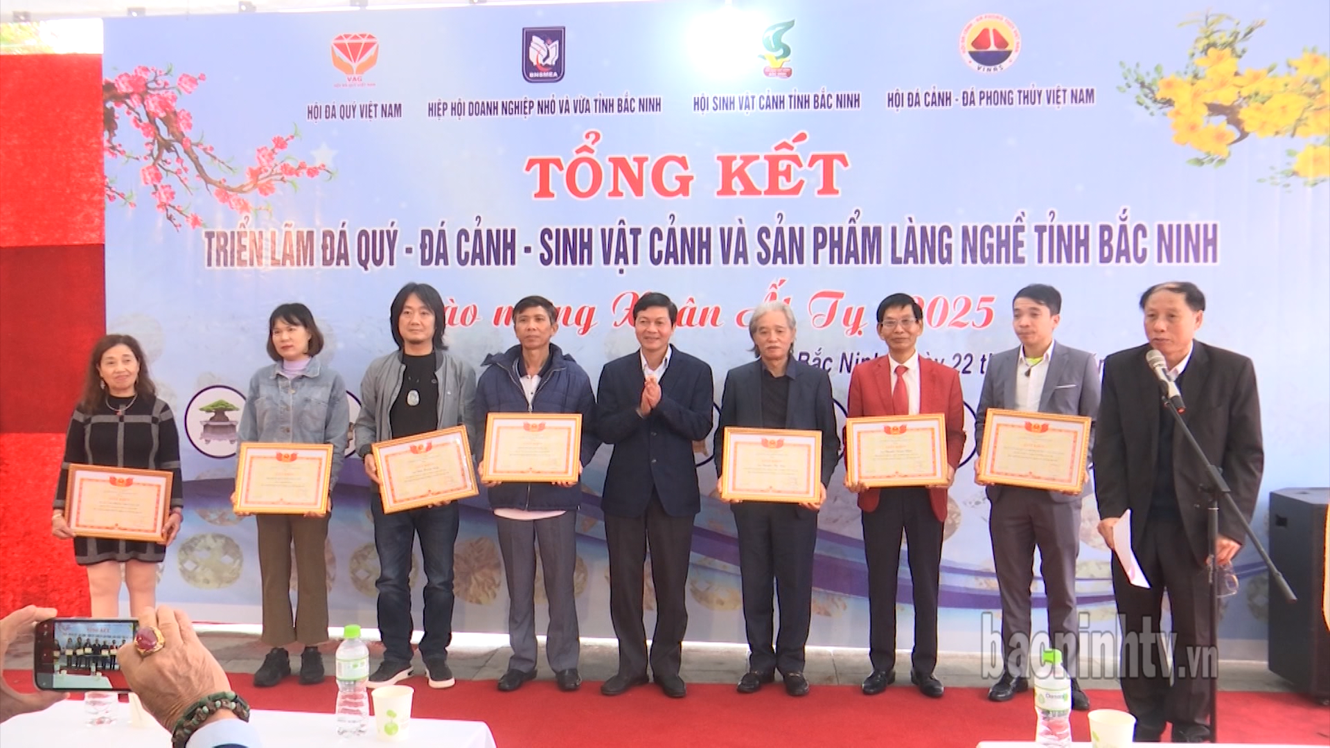 Tổng kết Triển lãm Đá quý, đá cảnh, đá phong thủy và sản phẩm làng nghề truyền thống
