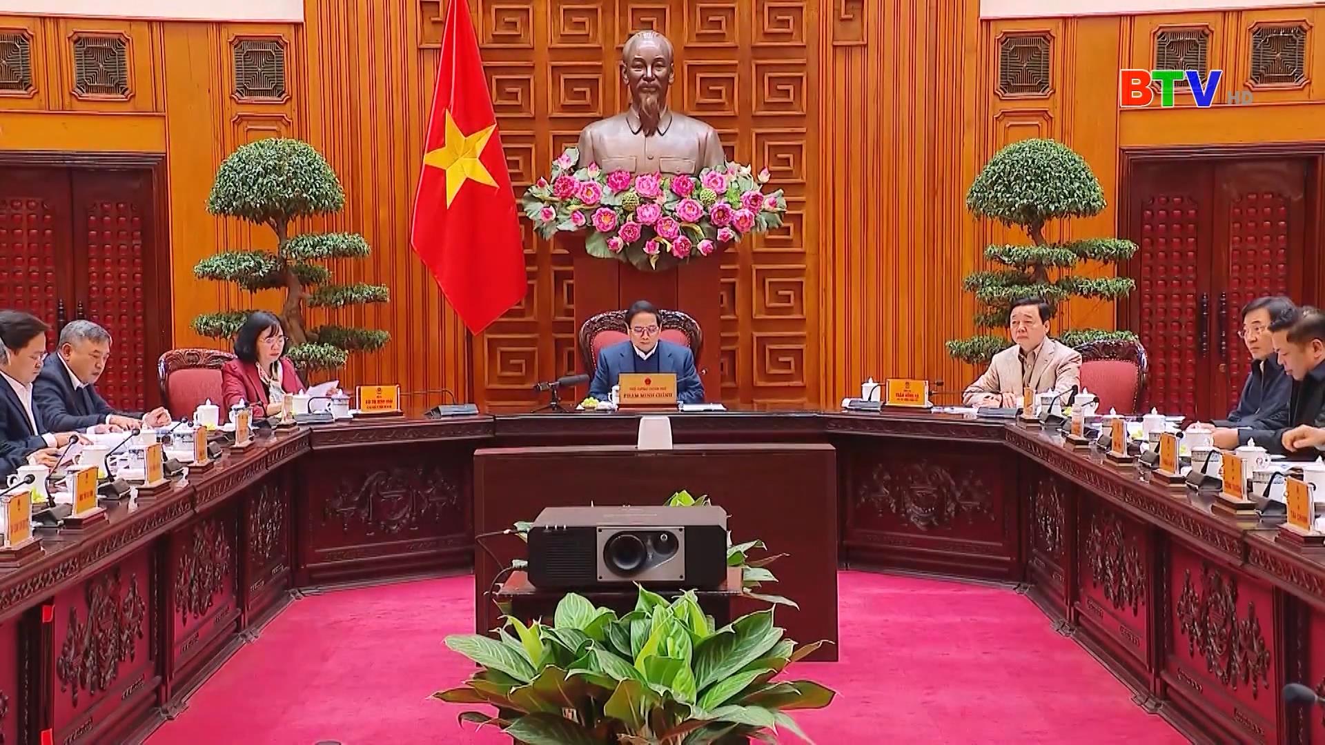 	Thời sự tối thứ Hai ngày 24-2-2025